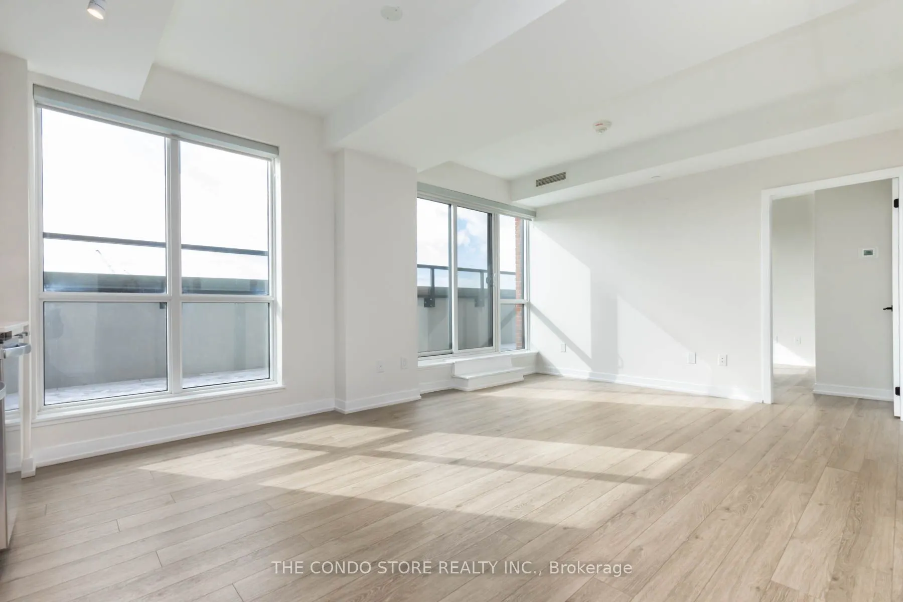2300 St. Clair Avenue W #905