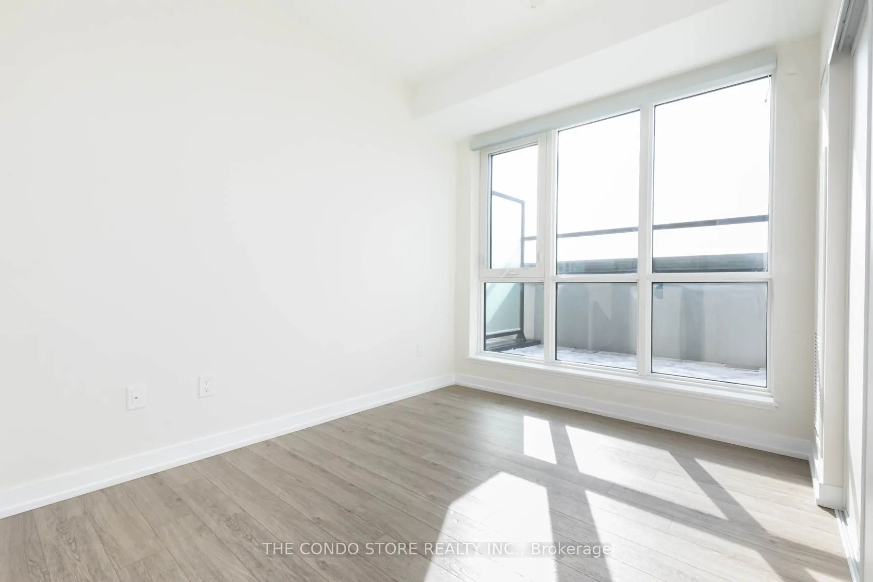 2300 St. Clair Avenue W #905