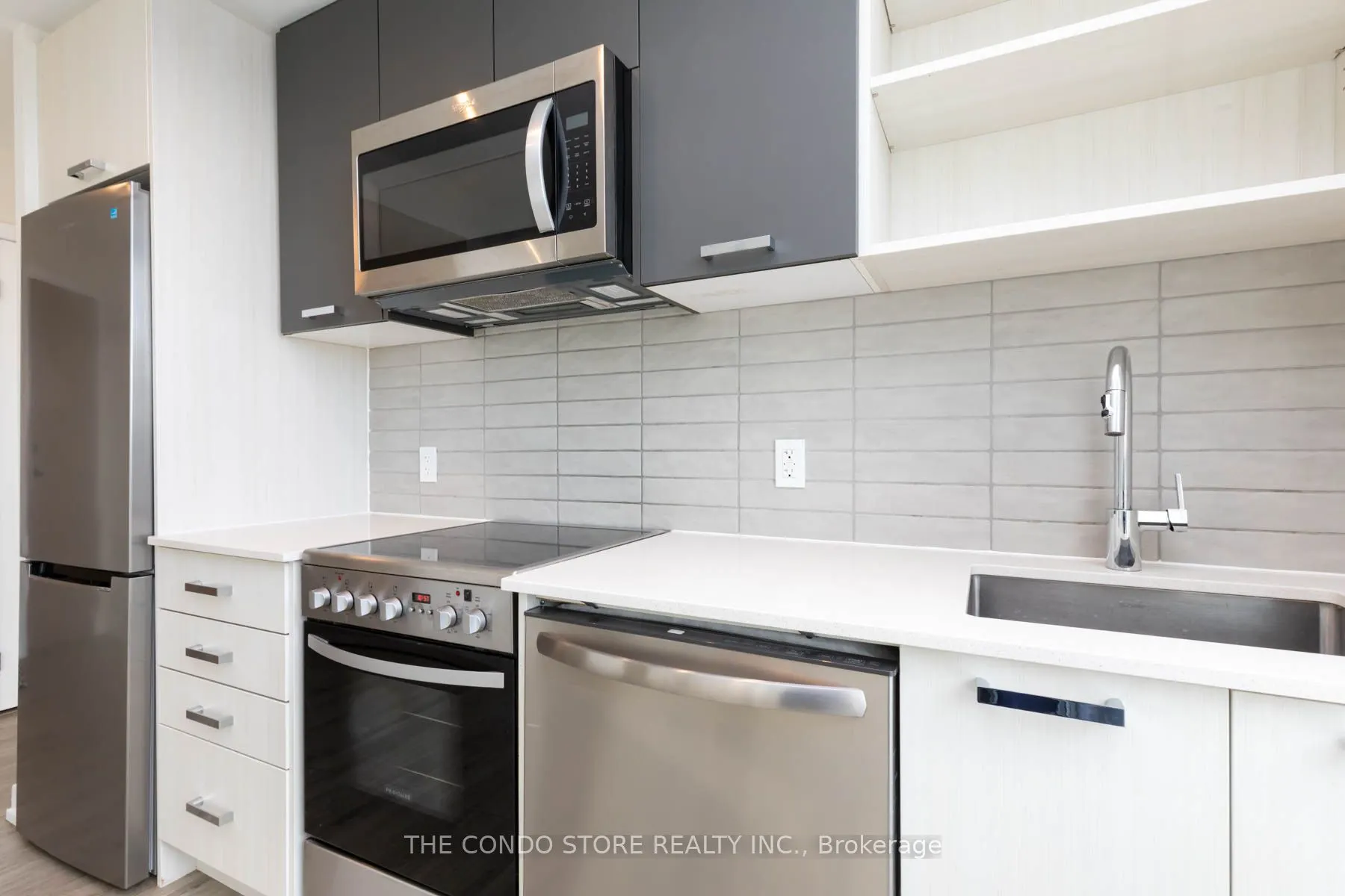 2300 St. Clair Avenue W #905