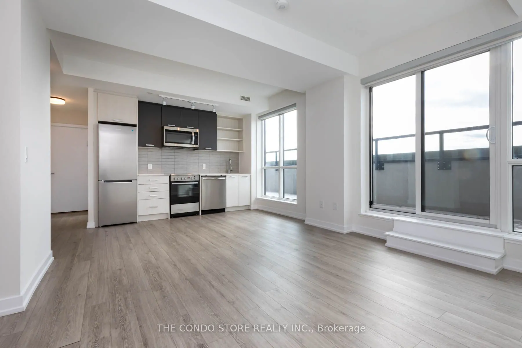 2300 St. Clair Avenue W #905