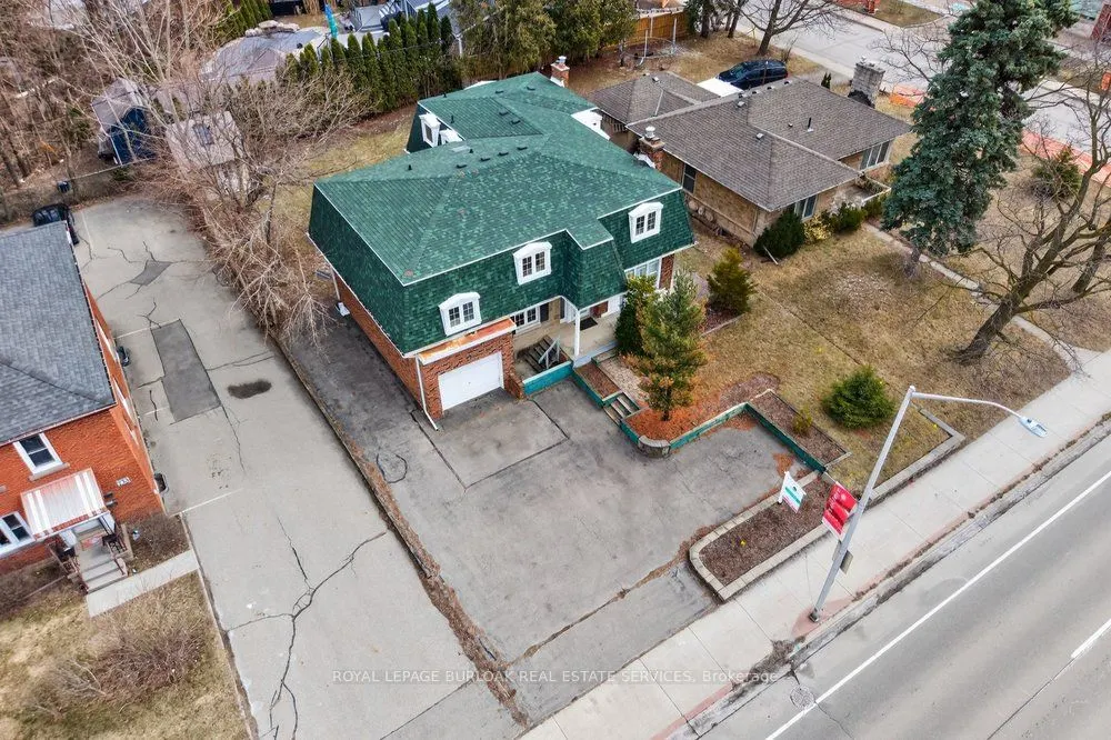 727 Brant Street