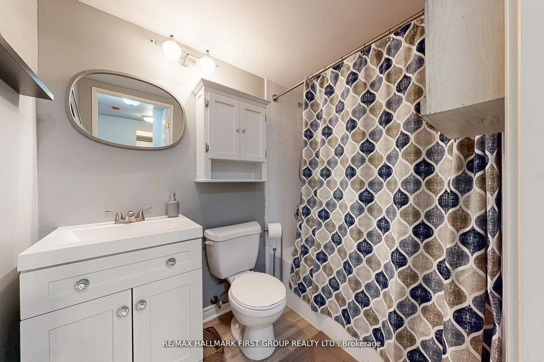 8351 McLaughlin Road S #218