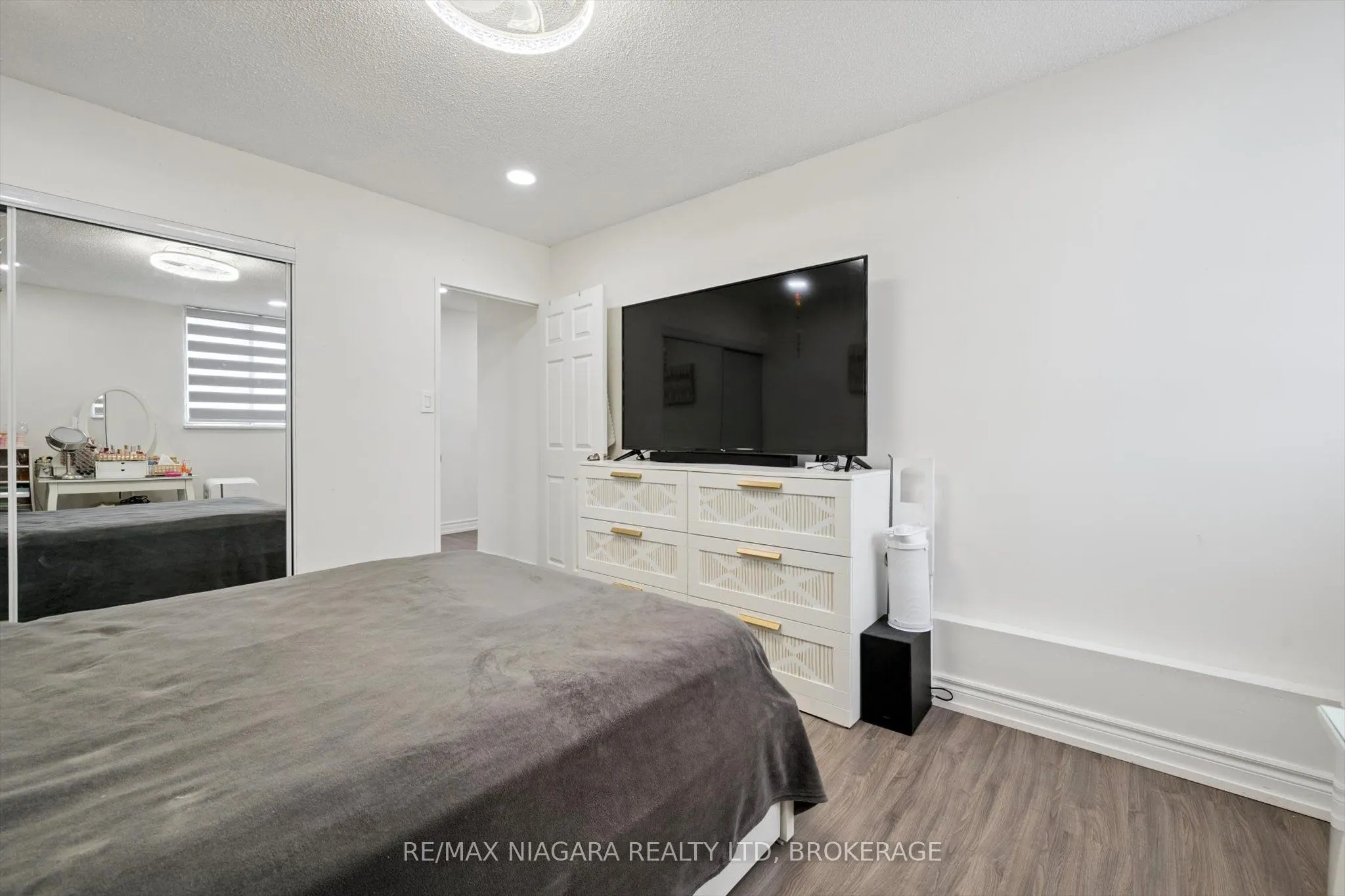 340 Dixon Road #2306
