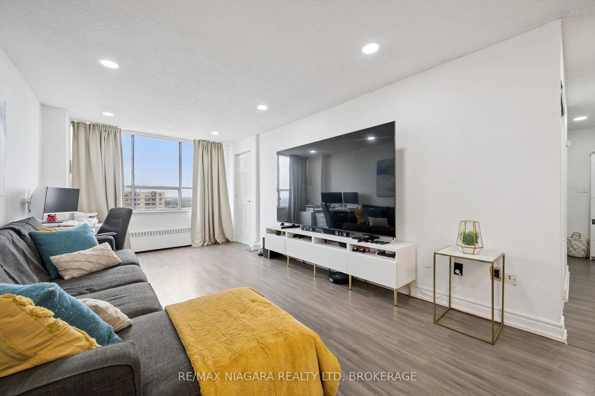 340 Dixon Road #2306