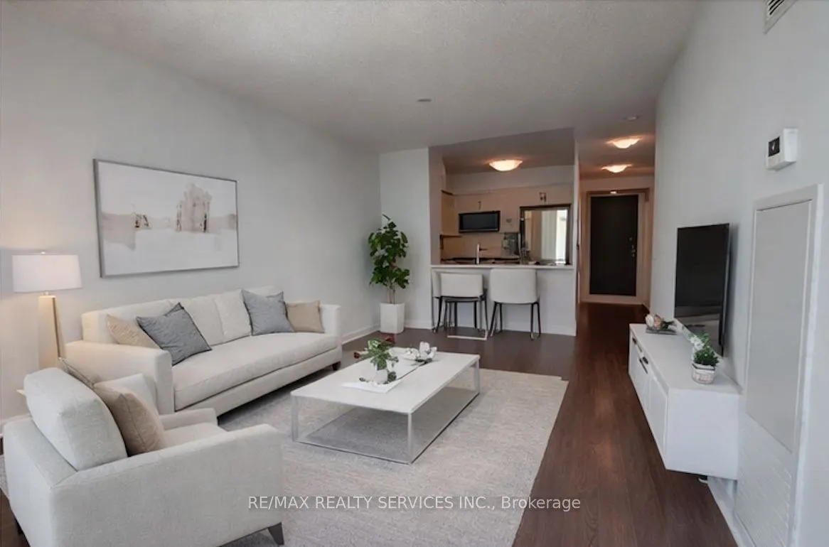 205 Sherway Gardens Road #811