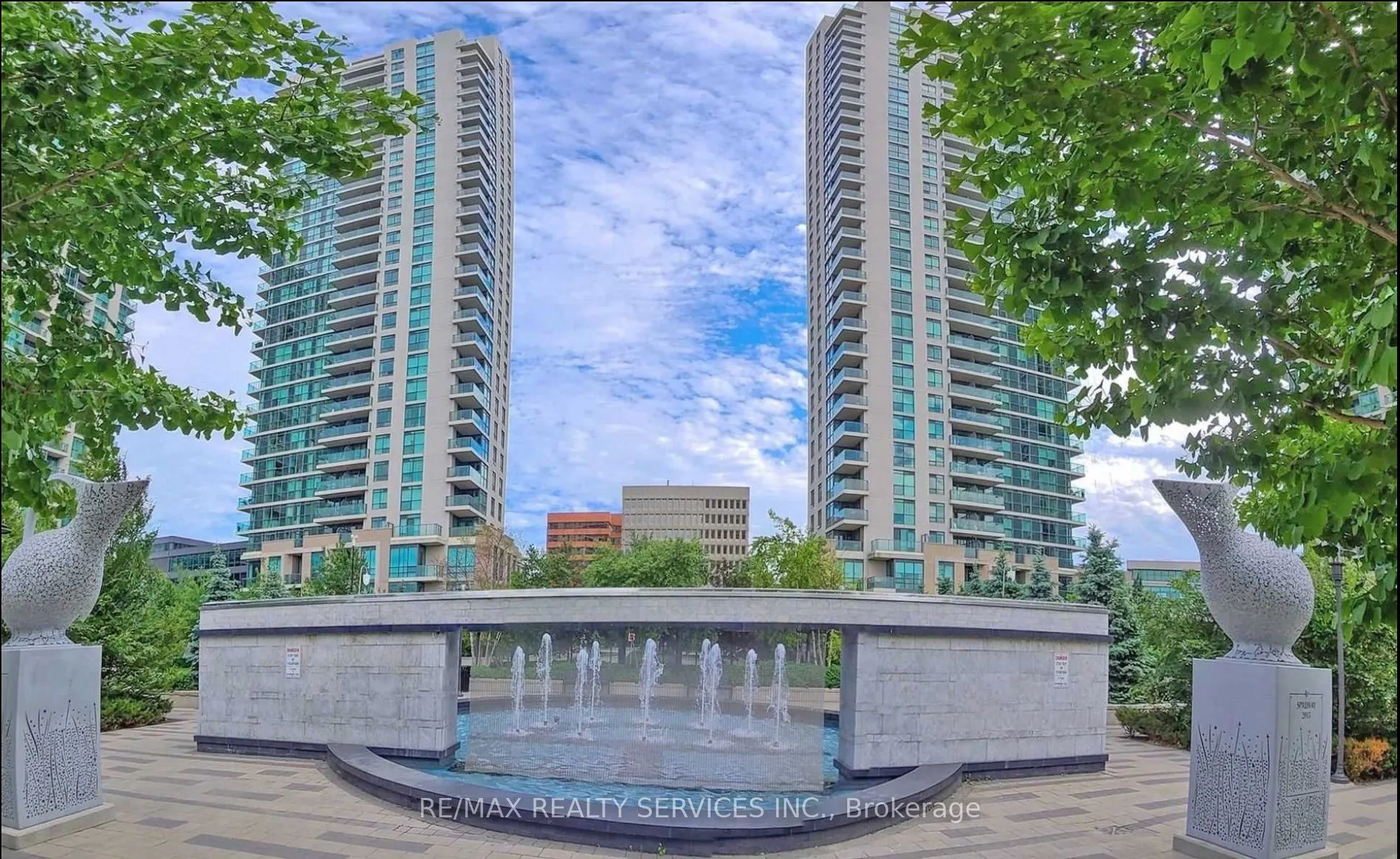 205 Sherway Gardens Road #811
