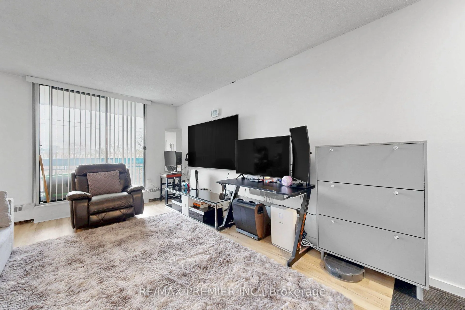 4645 Jane Street #428