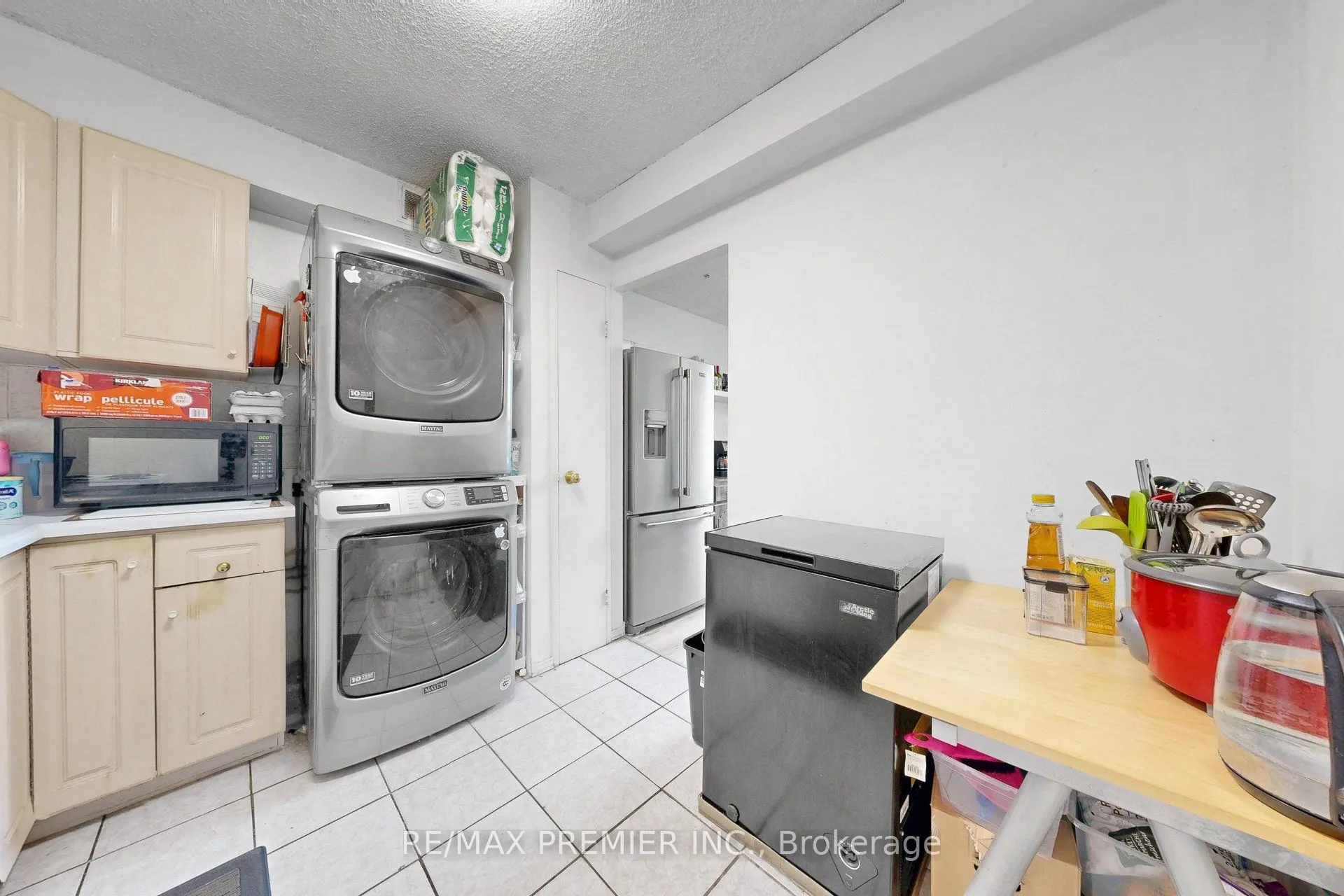 4645 Jane Street #428