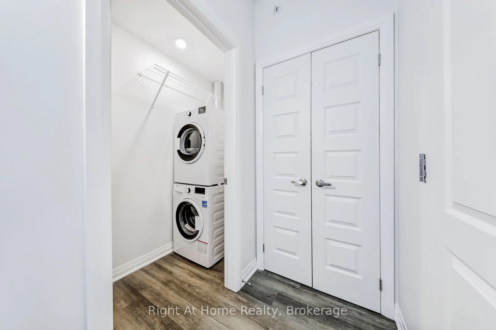 610 Farmstead Drive #307