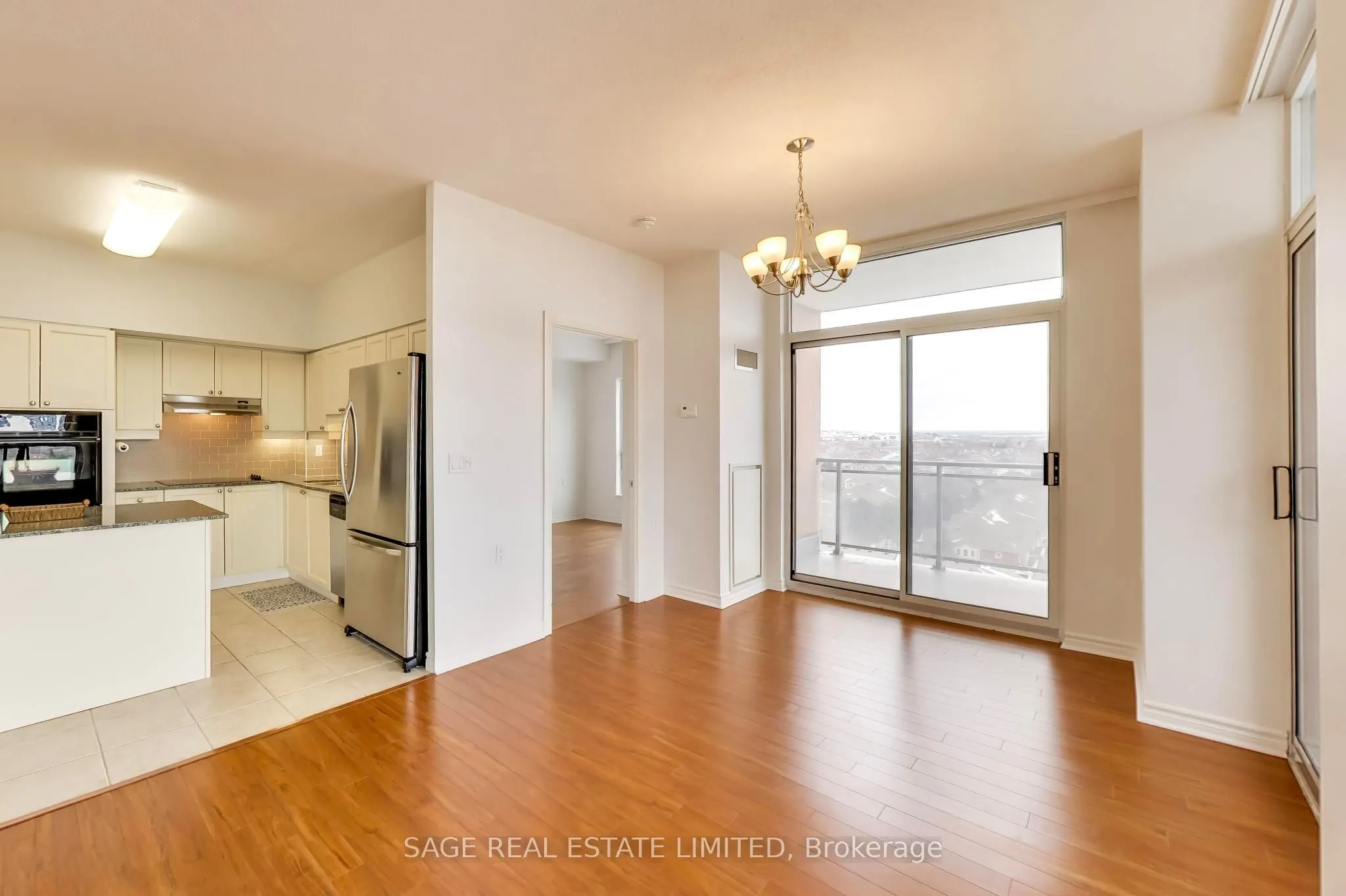 810 Scollard Court #902