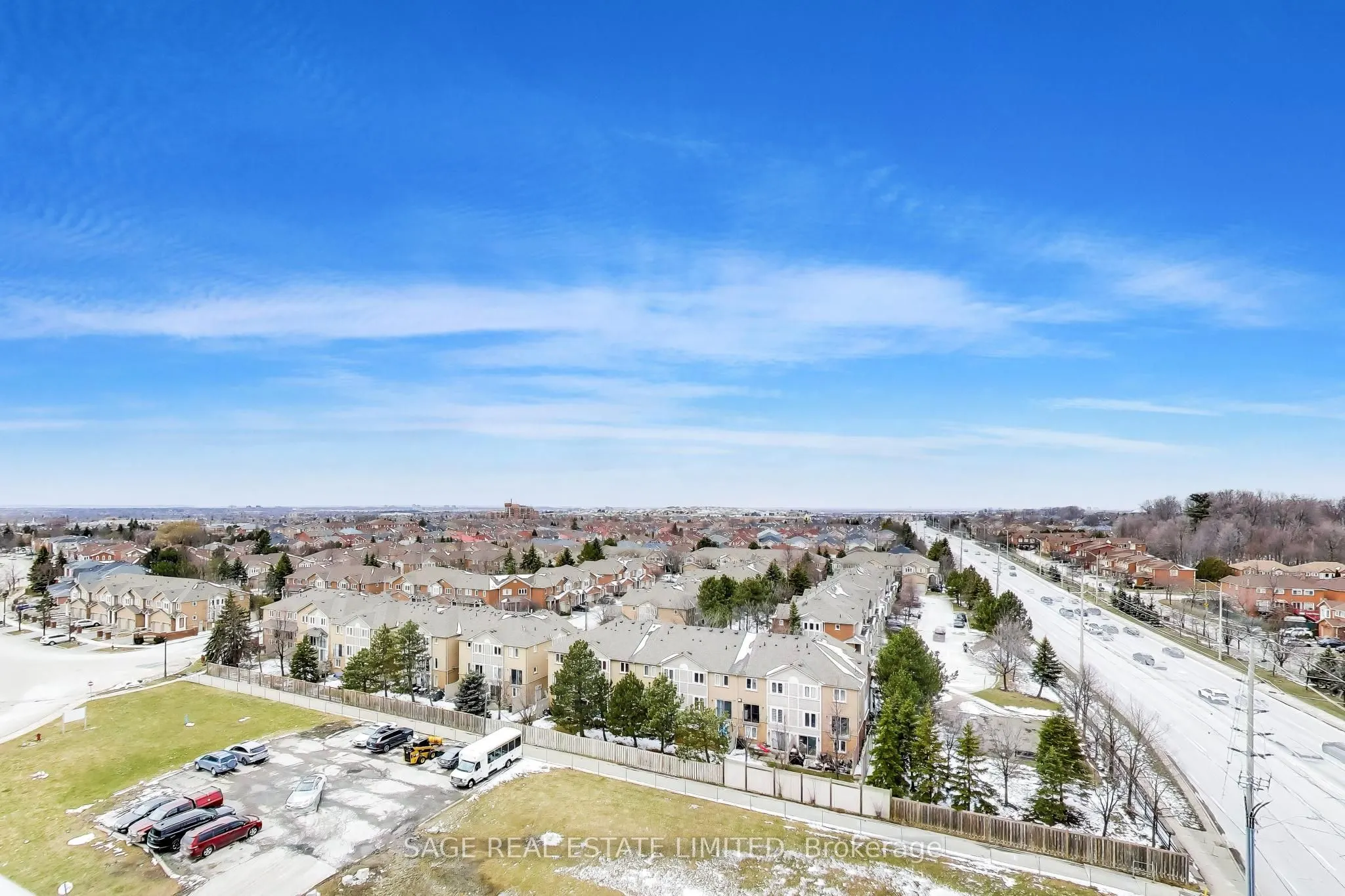 810 Scollard Court #902