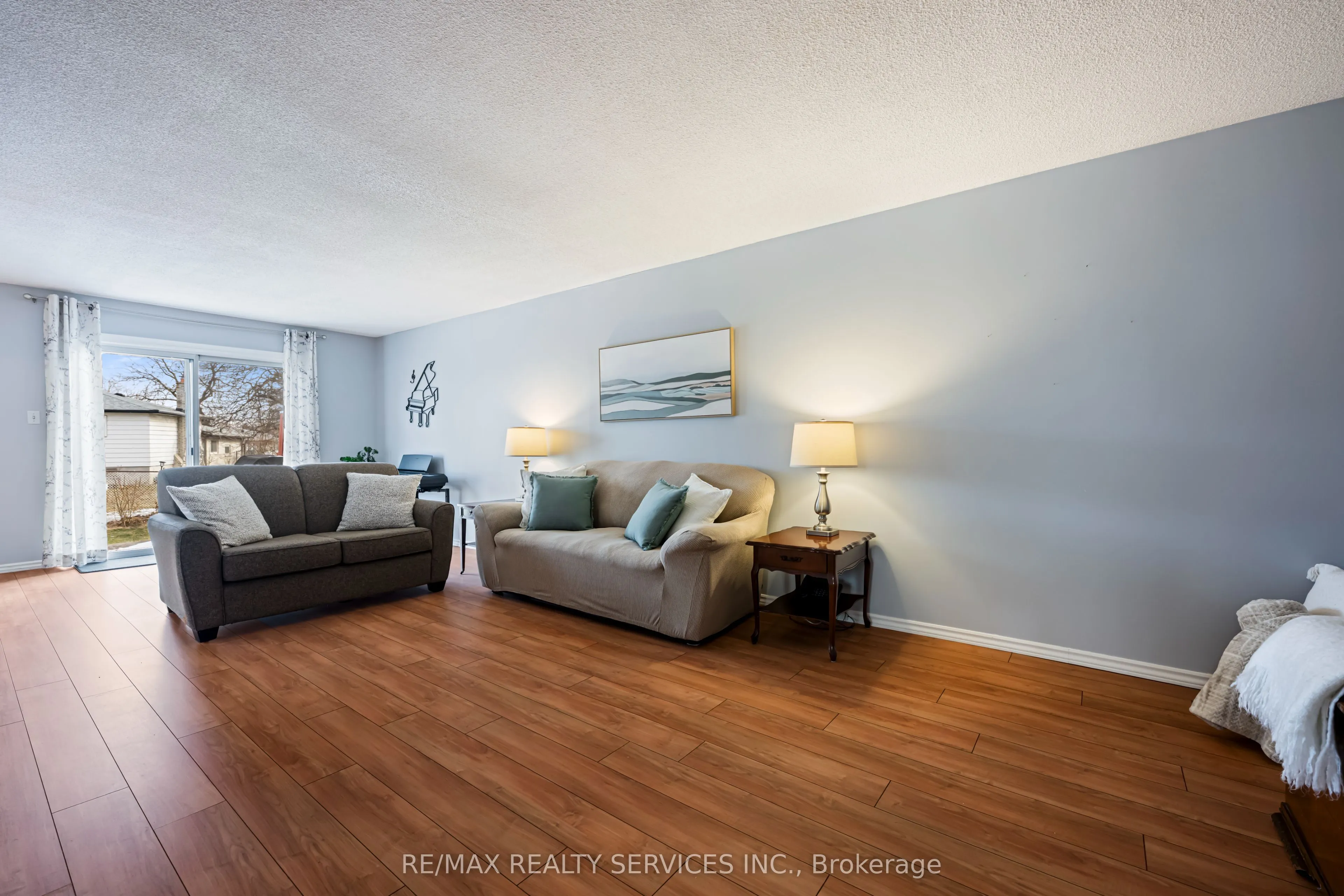 6 Glenridge Road