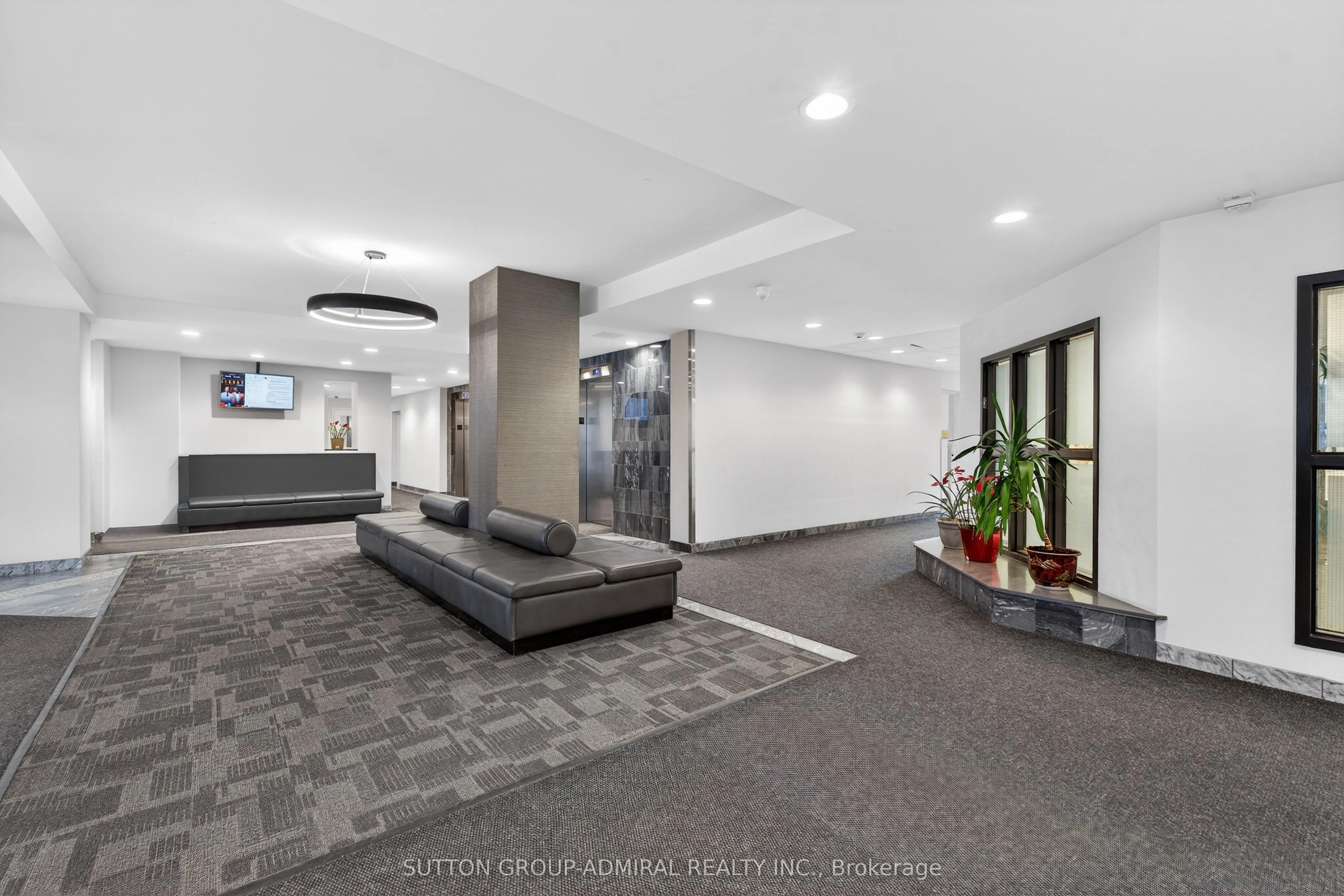 350 Webb Drive #308