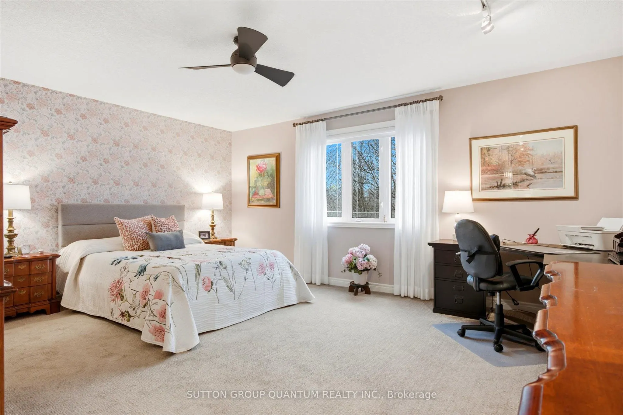 390 Upper Middle Road E #305