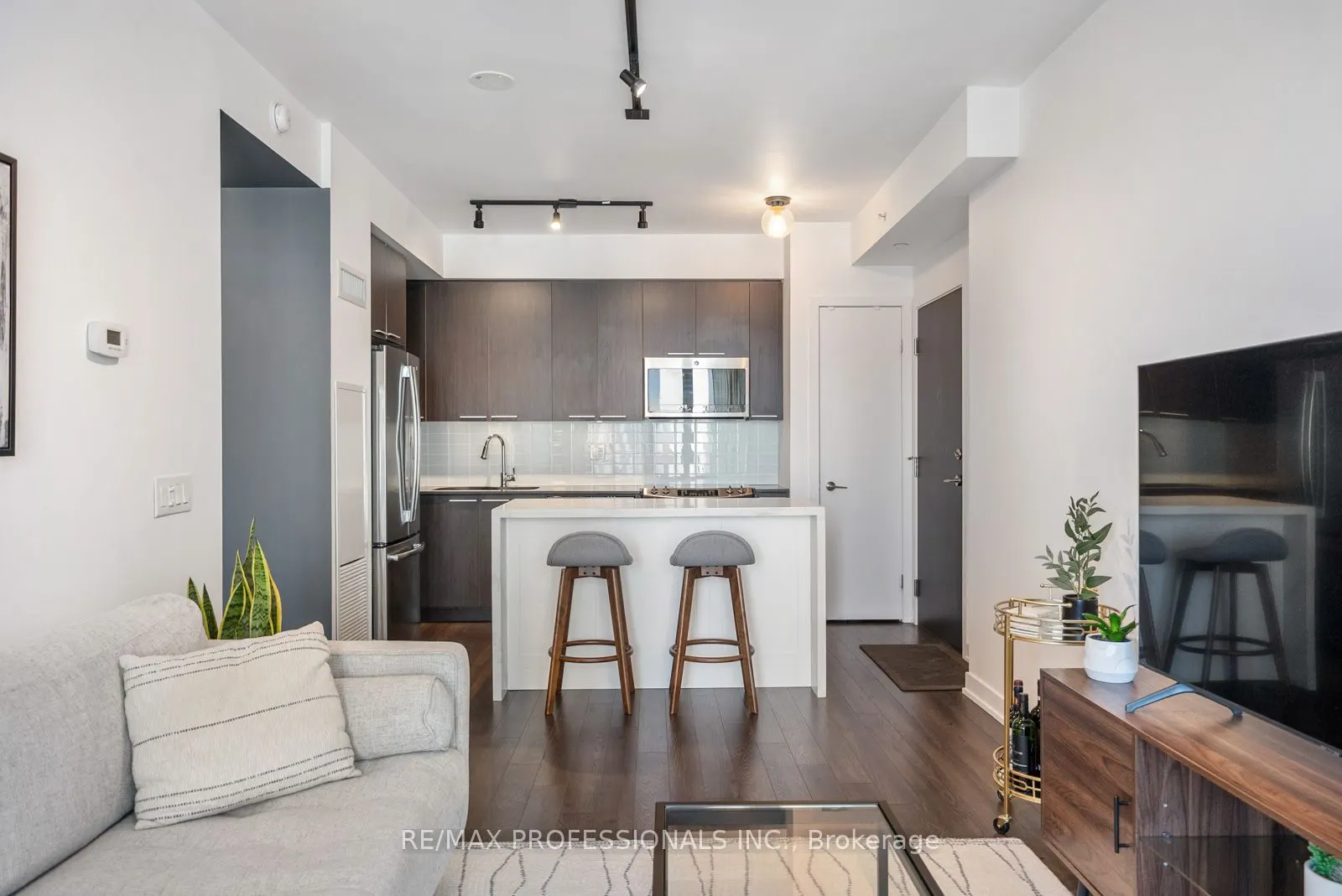 10 Park Lawn Road #1705
