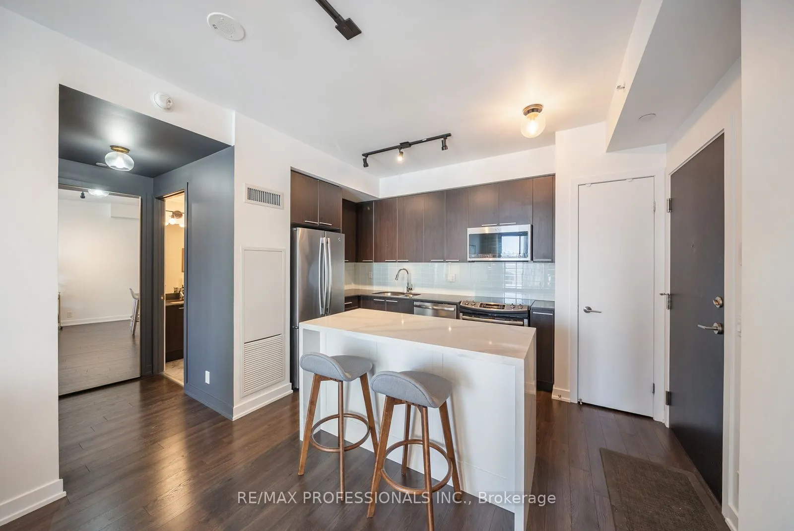 10 Park Lawn Road #1705