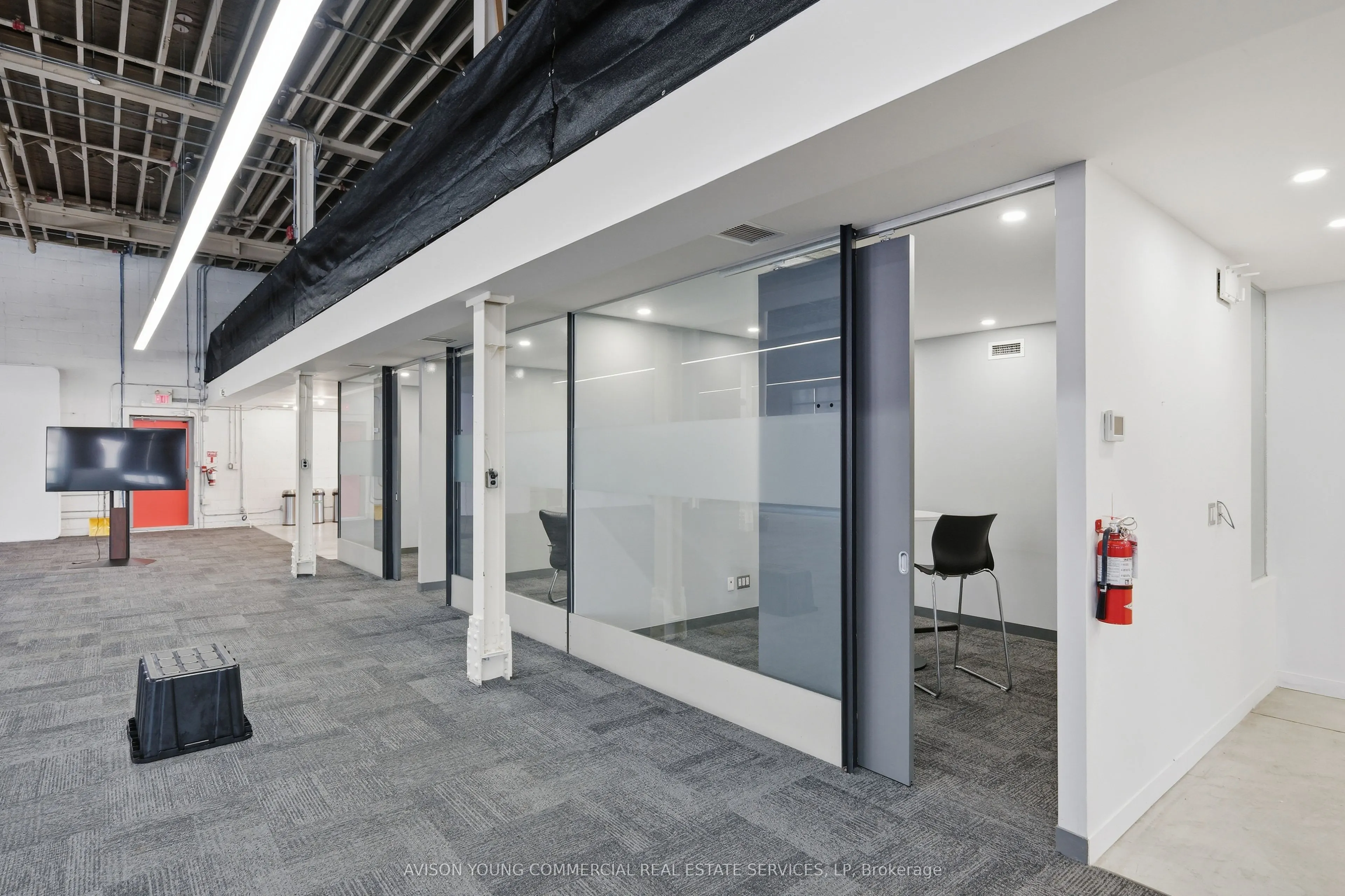 96 Mowat Avenue #Ground Floor & 2nd Floor