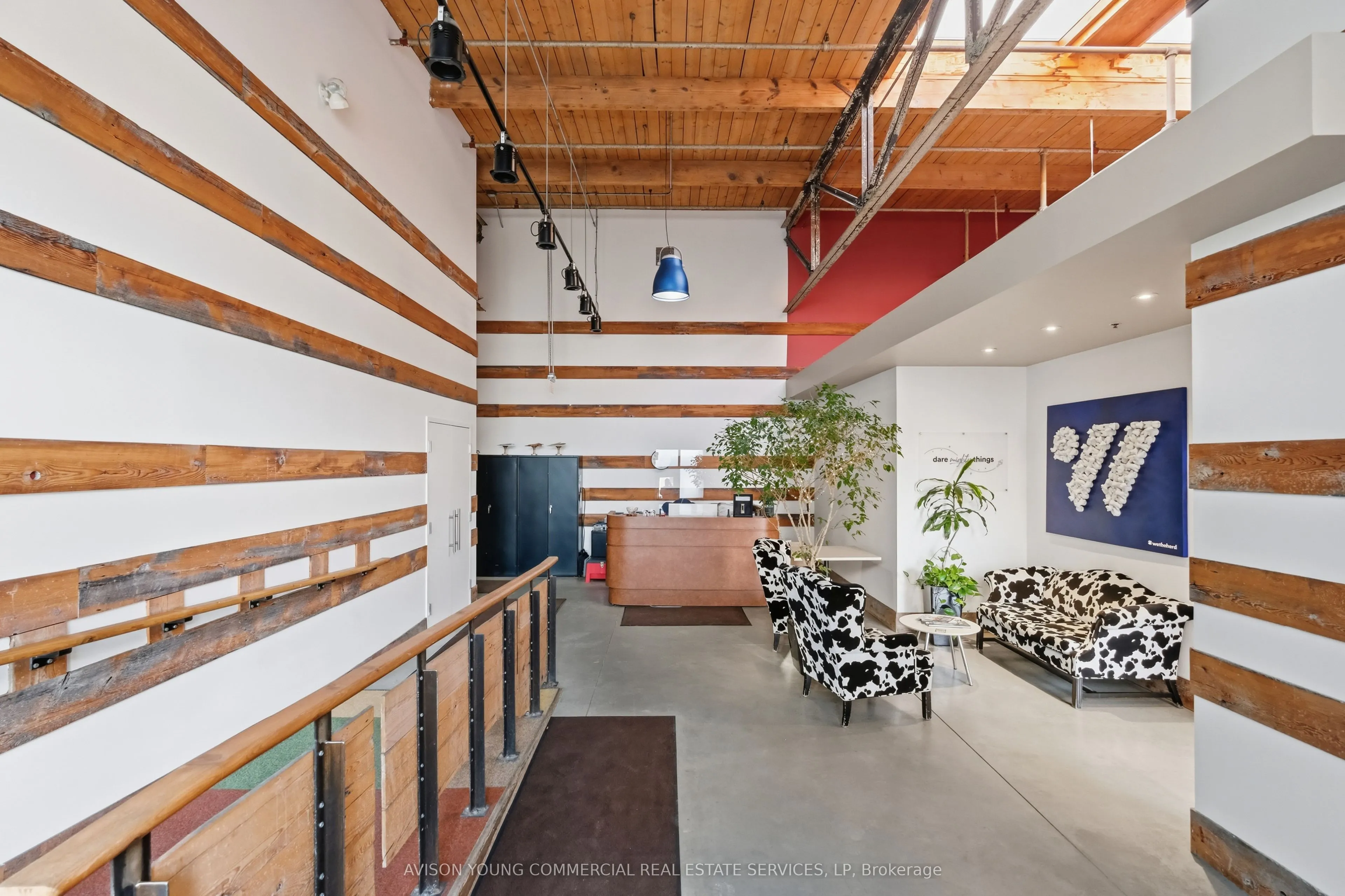 96 Mowat Avenue #Ground Floor