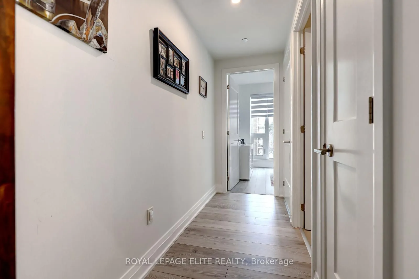 21 Park Street E #318