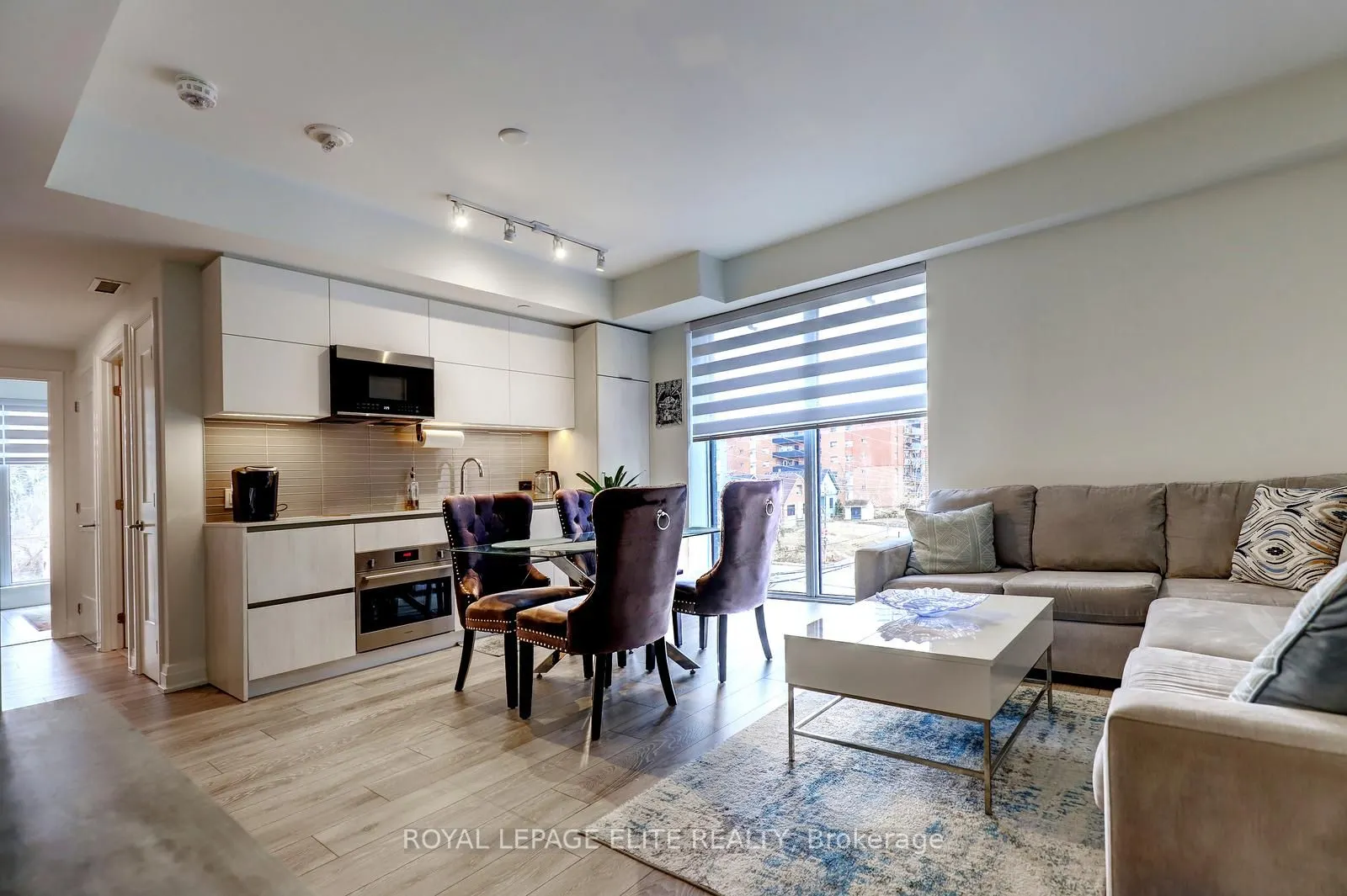 21 Park Street E #318