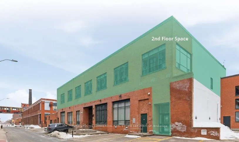 96 Mowat Avenue #2nd Floor