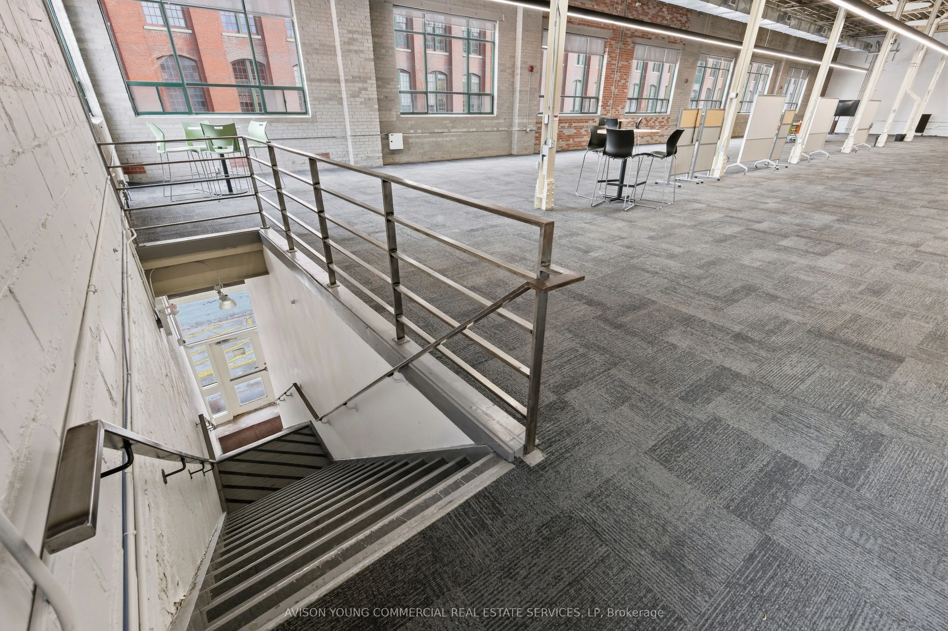 96 Mowat Avenue #2nd Floor