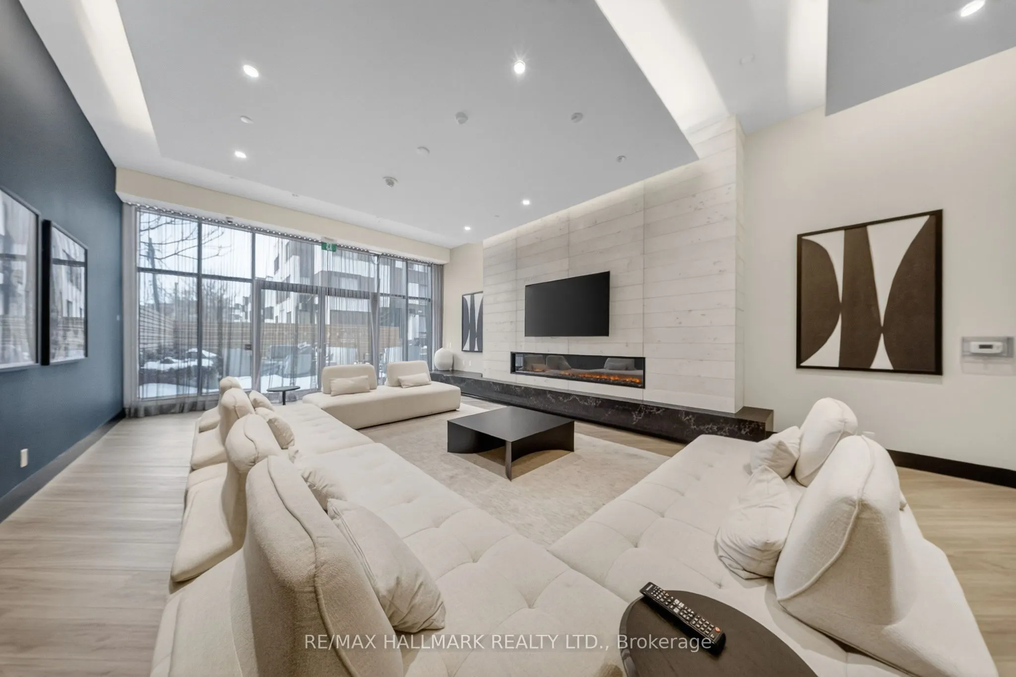 1808 St. Clair Avenue W #304