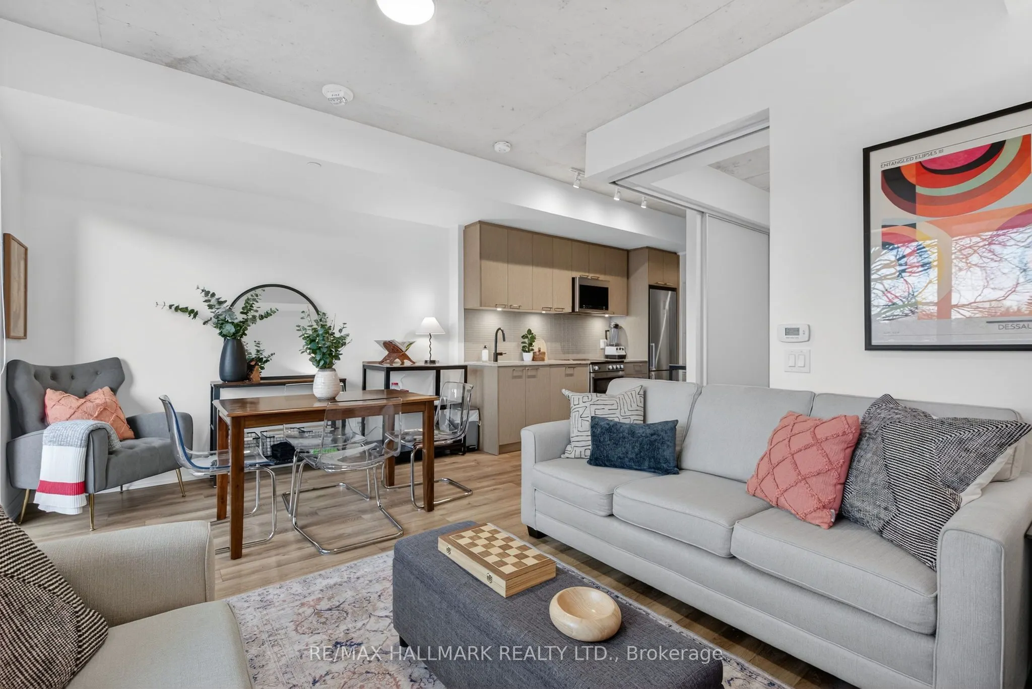 1808 St. Clair Avenue W #304