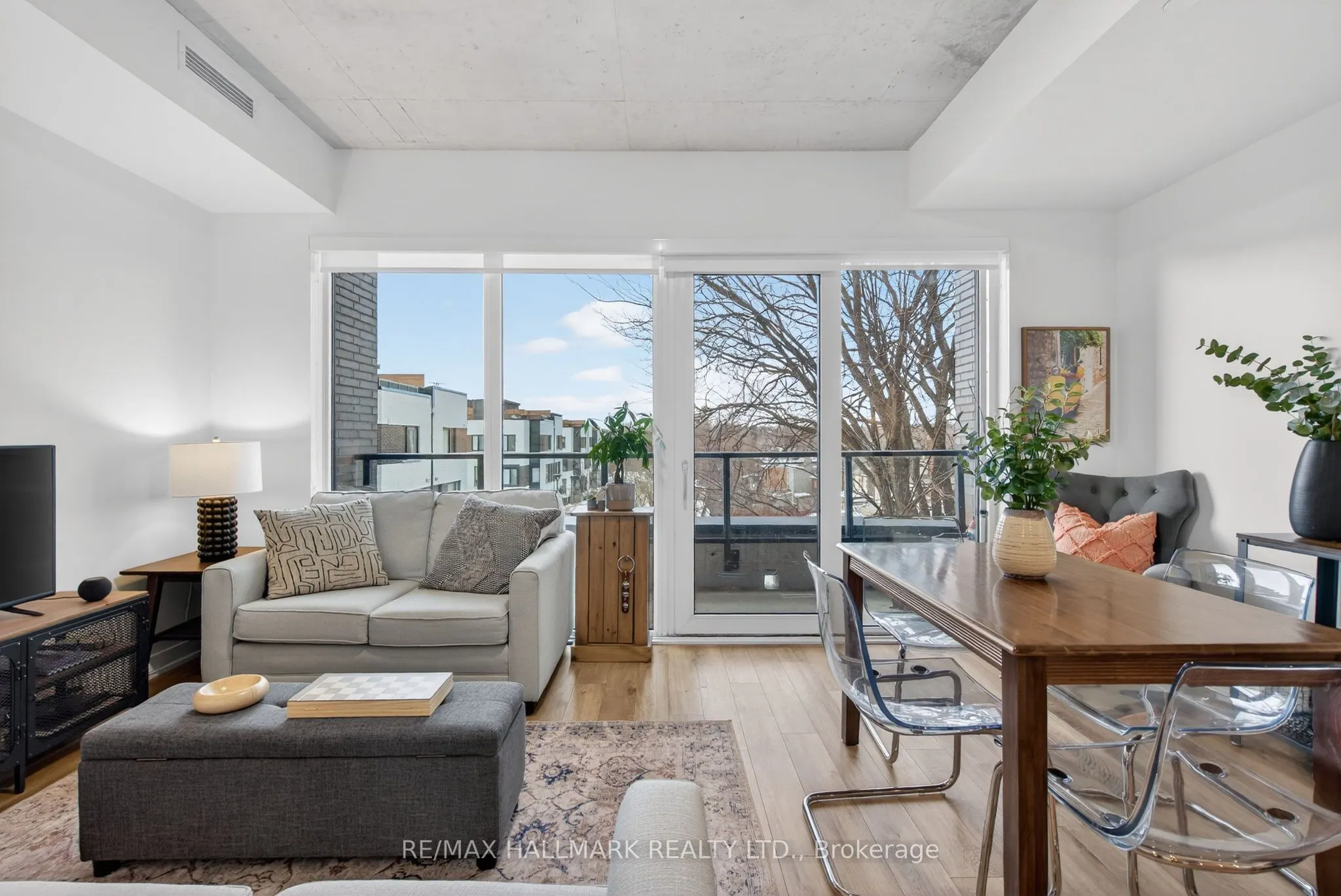1808 St. Clair Avenue W #304