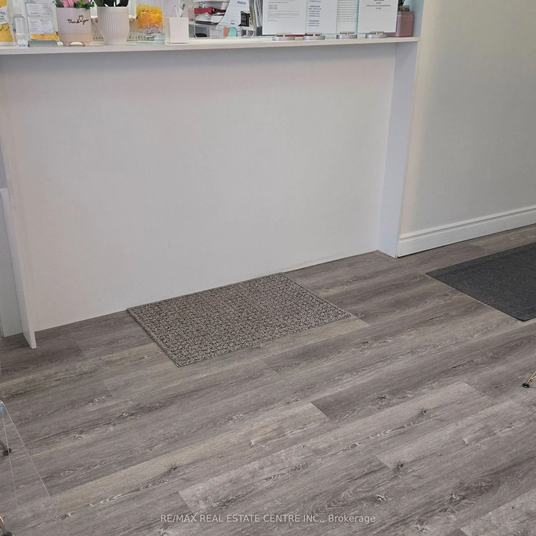 1 Queensgate Boulevard #5