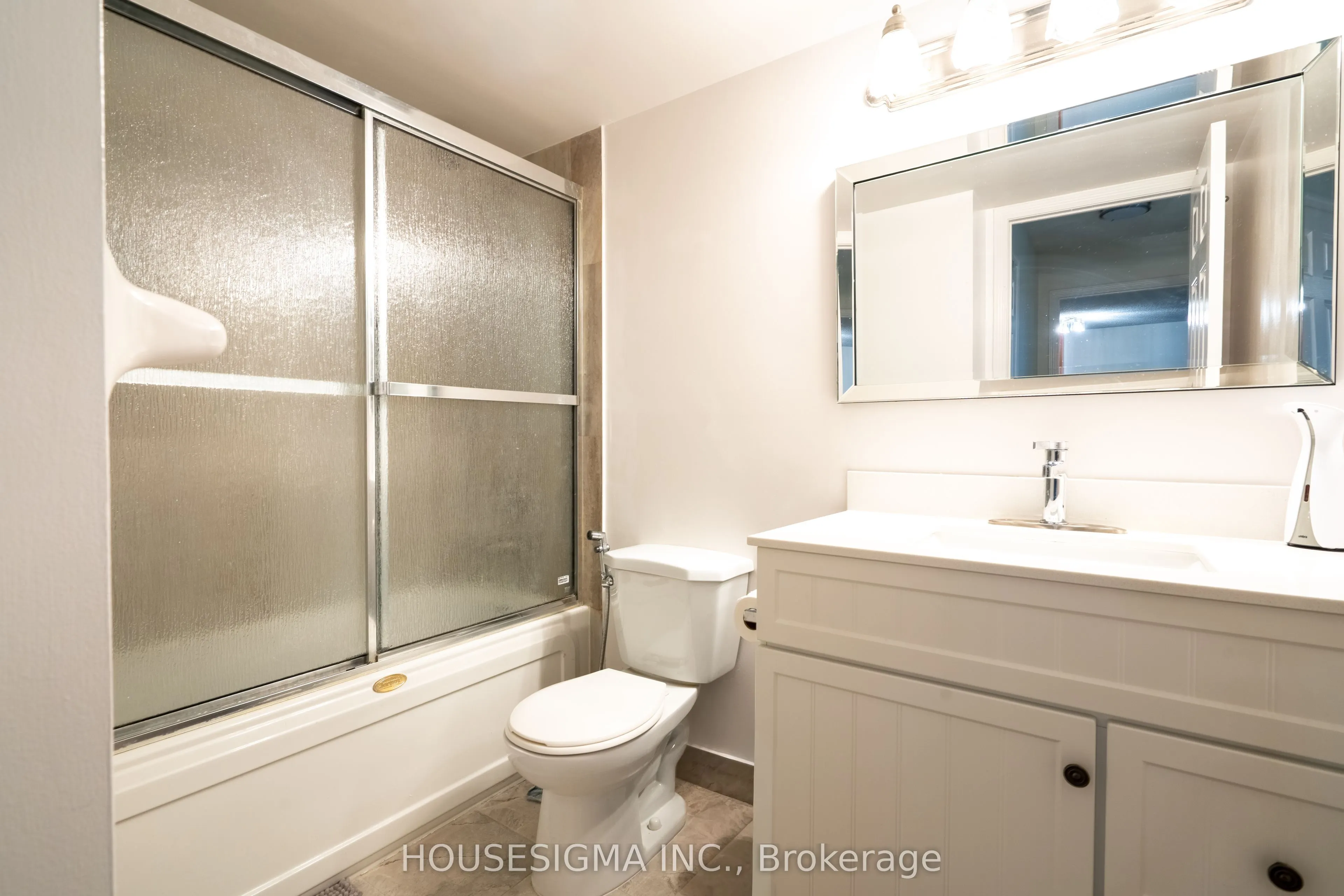 35 Kingsbridge Garden Circle #513