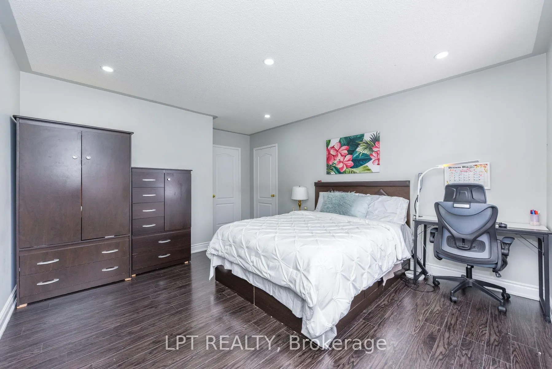 7 Chapparal Drive