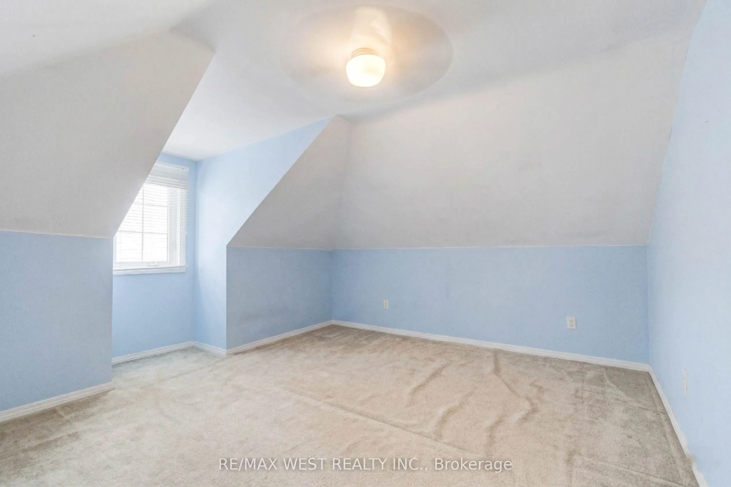 1518 Cawthra Road