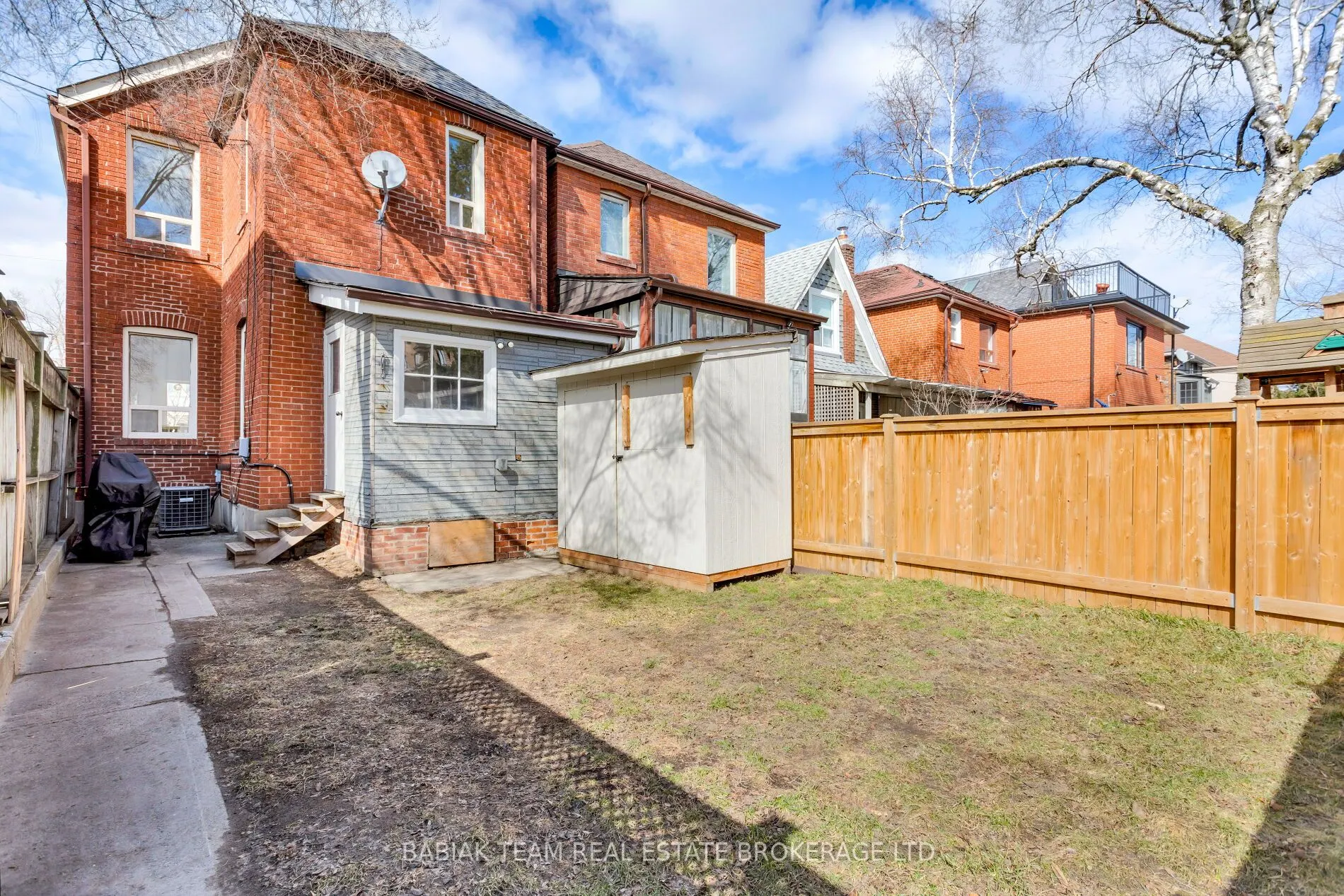 45 Montye Avenue