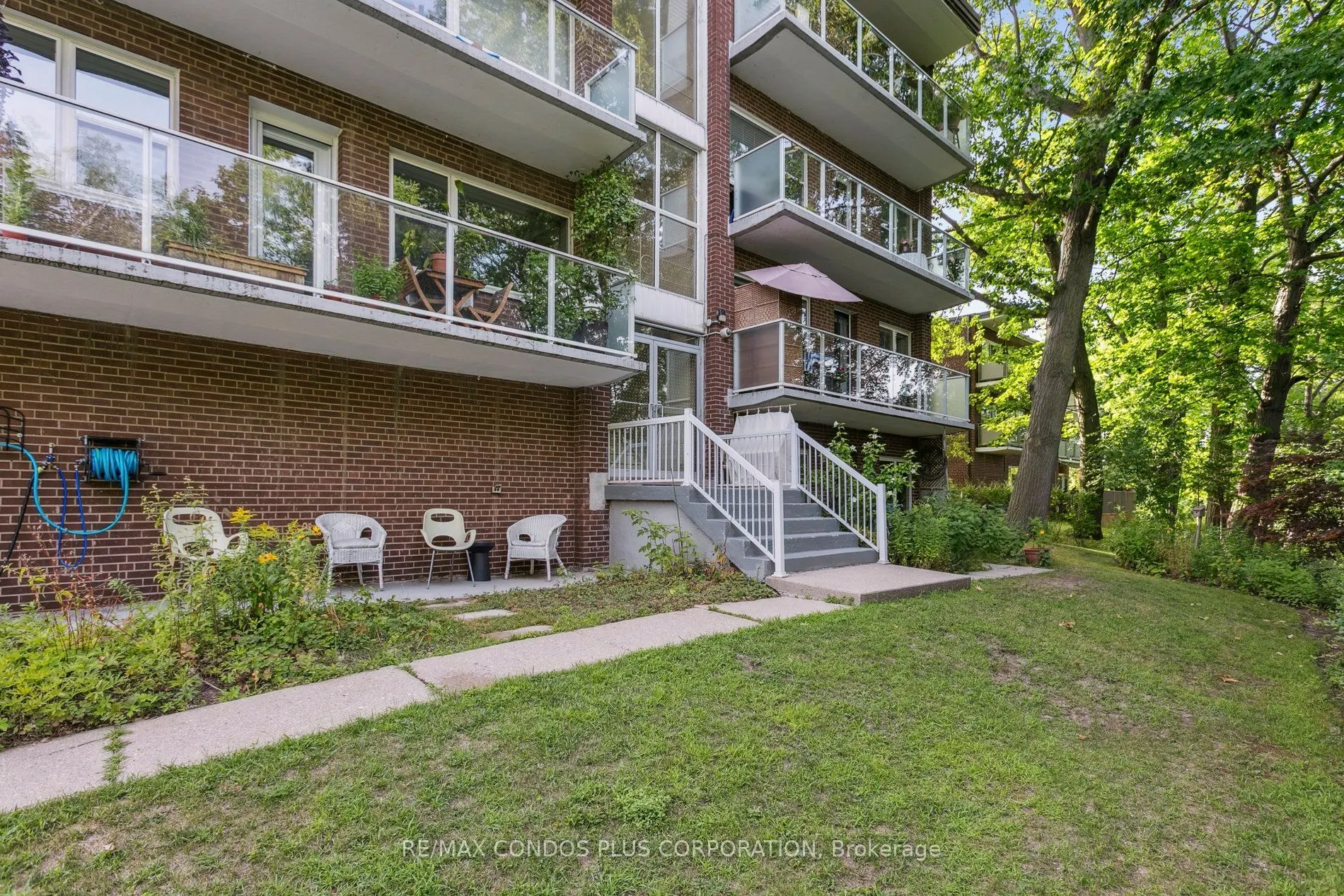 185 Stephen Drive #101