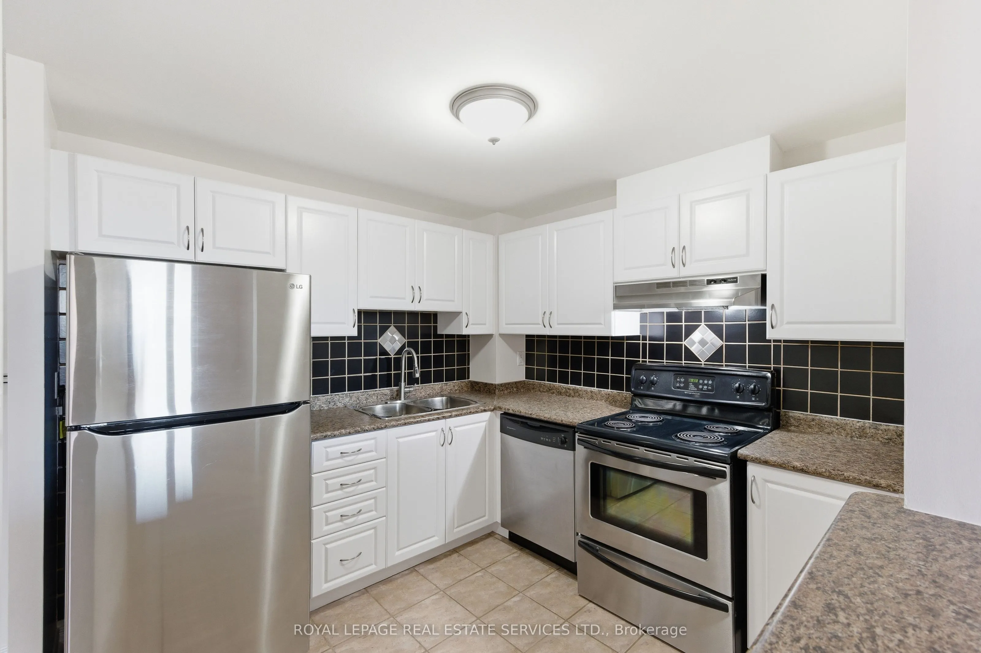 6720 Glen Erin Drive #904