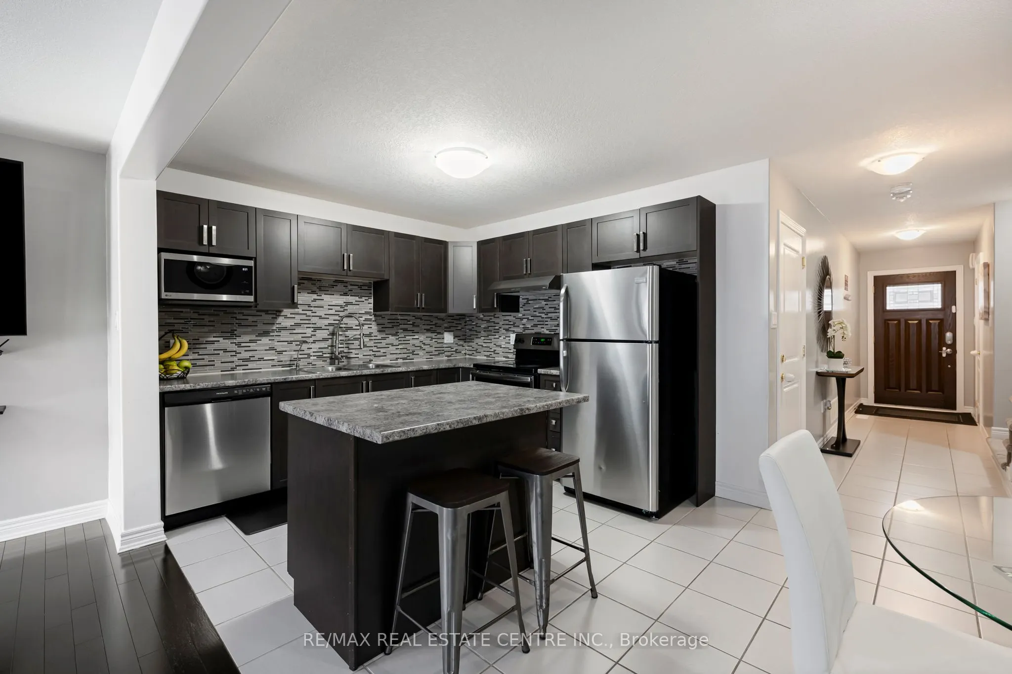 124 Parkinson Crescent #67