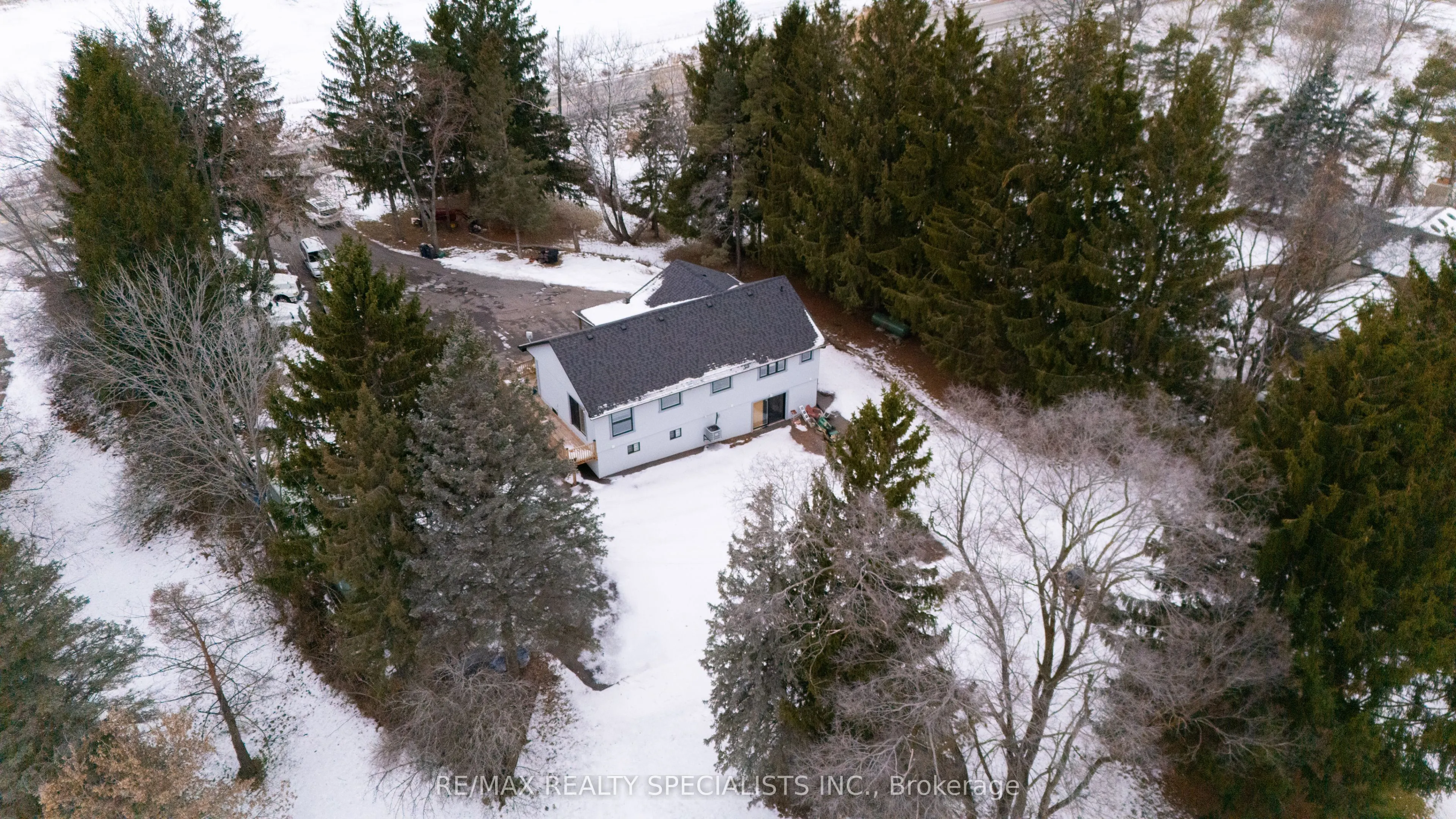 15553 The Gore Road