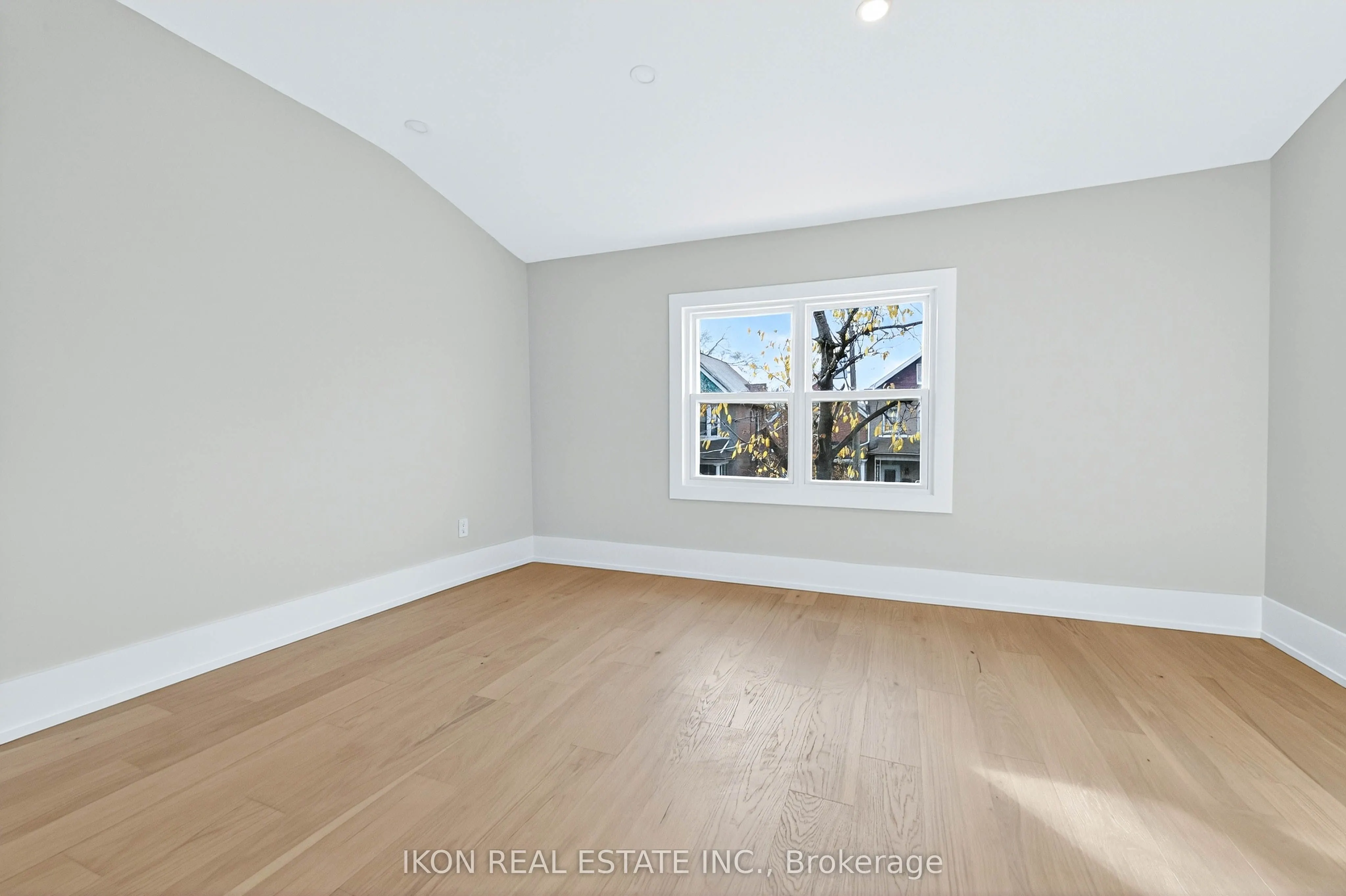 475 Delaware Avenue