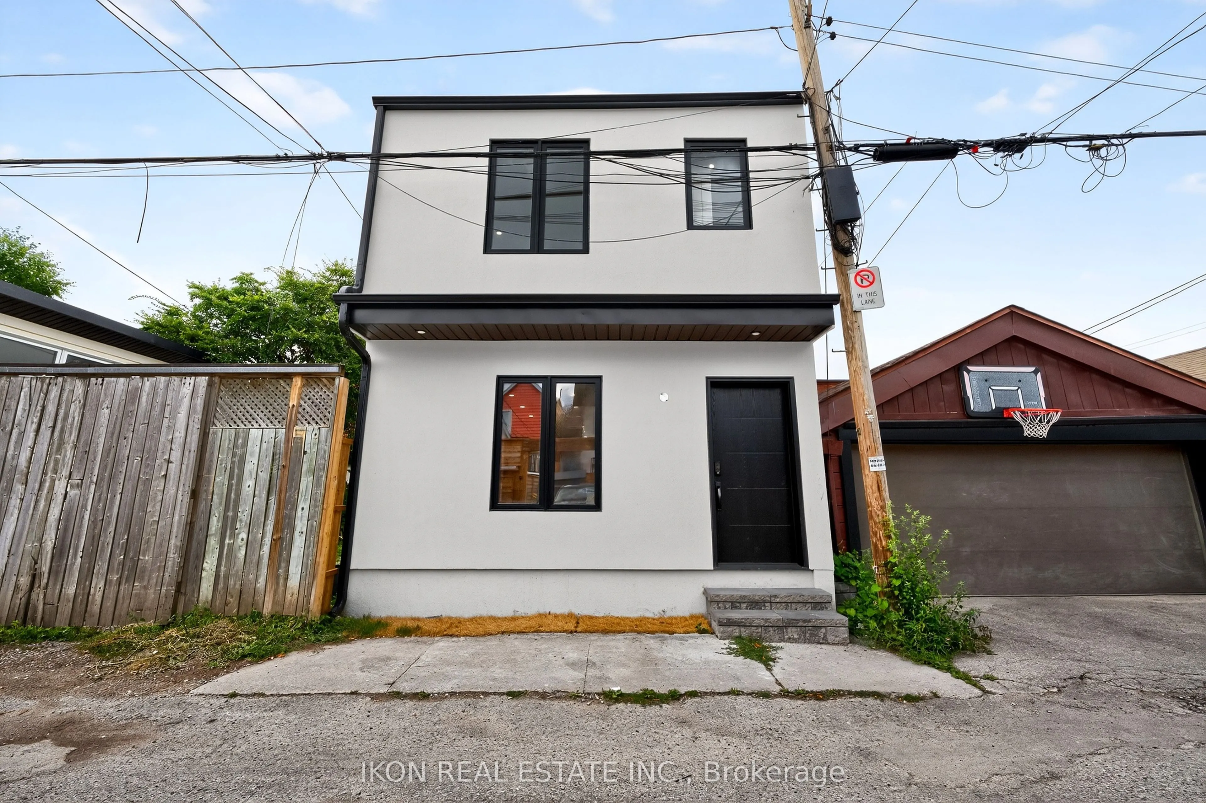 475 Delaware Avenue