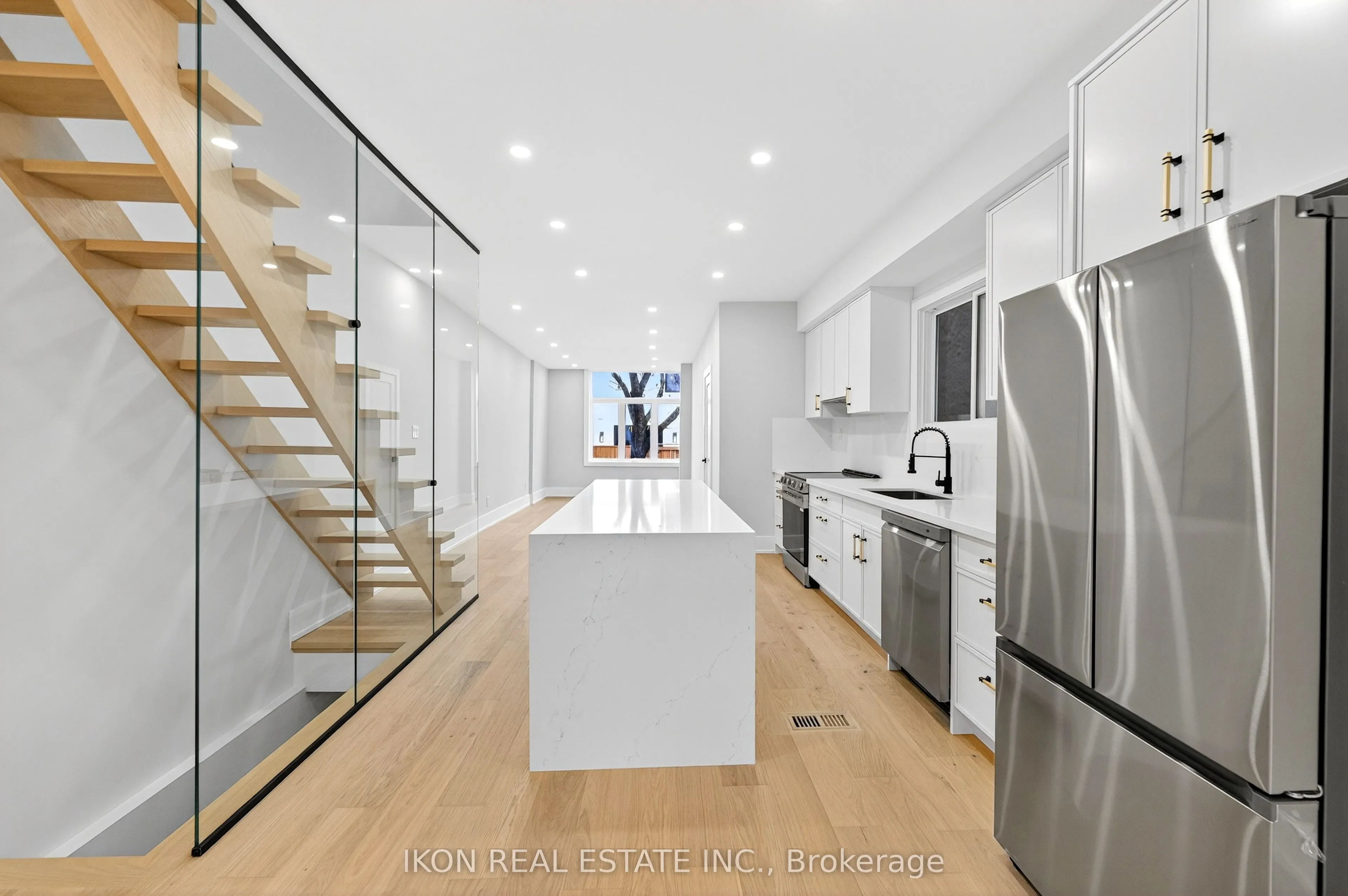 475 Delaware Avenue