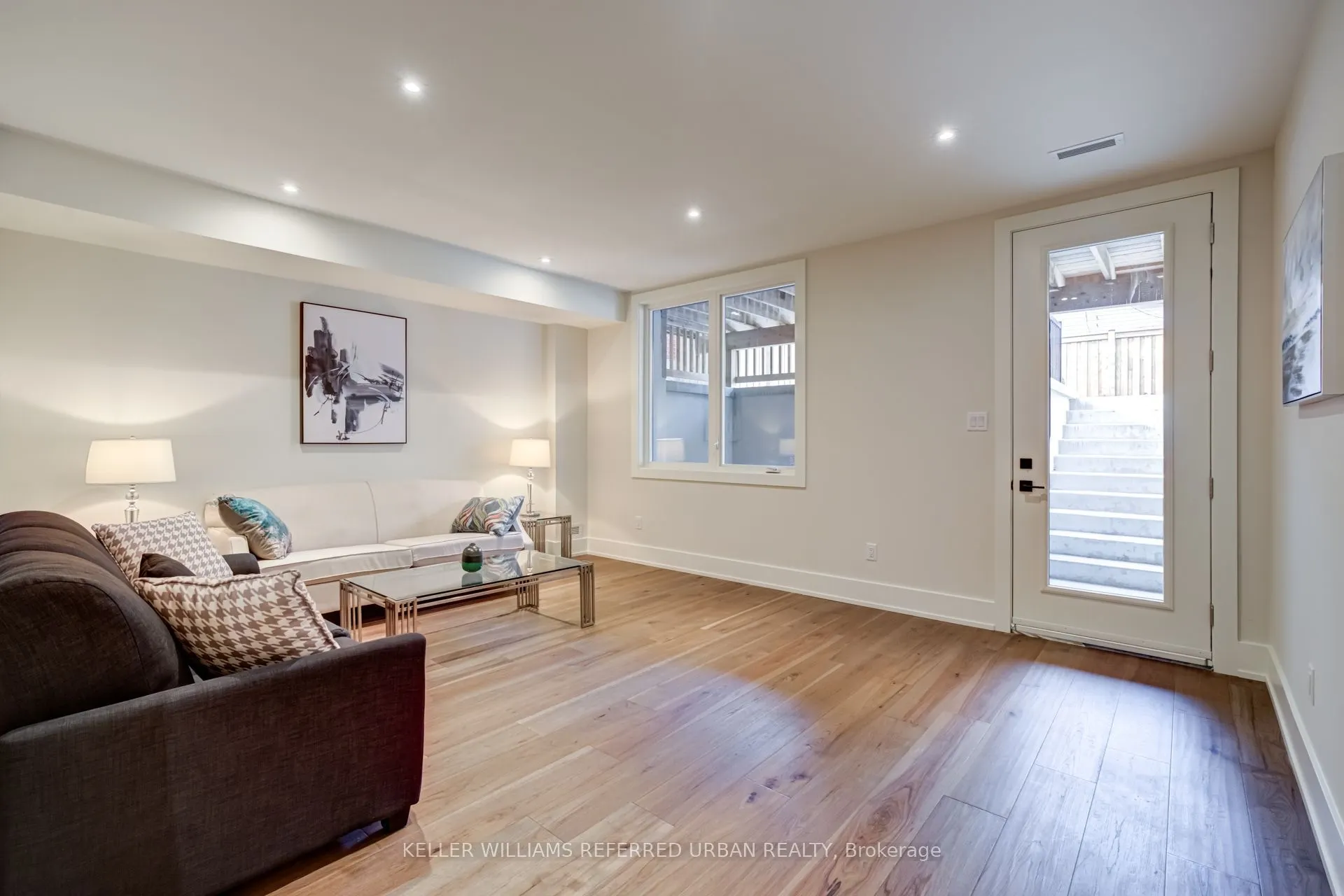 62 Ash Crescent