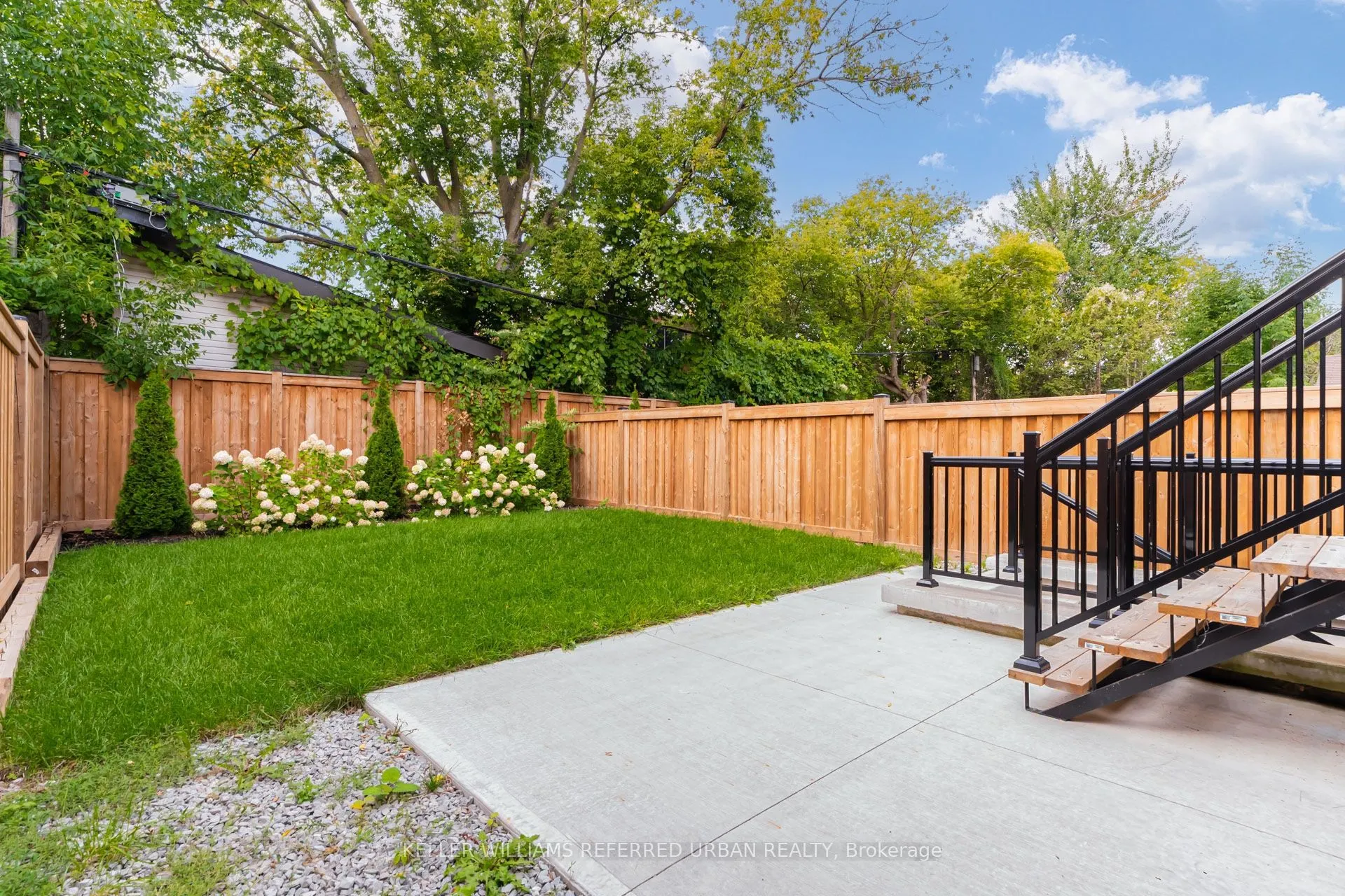 62 Ash Crescent