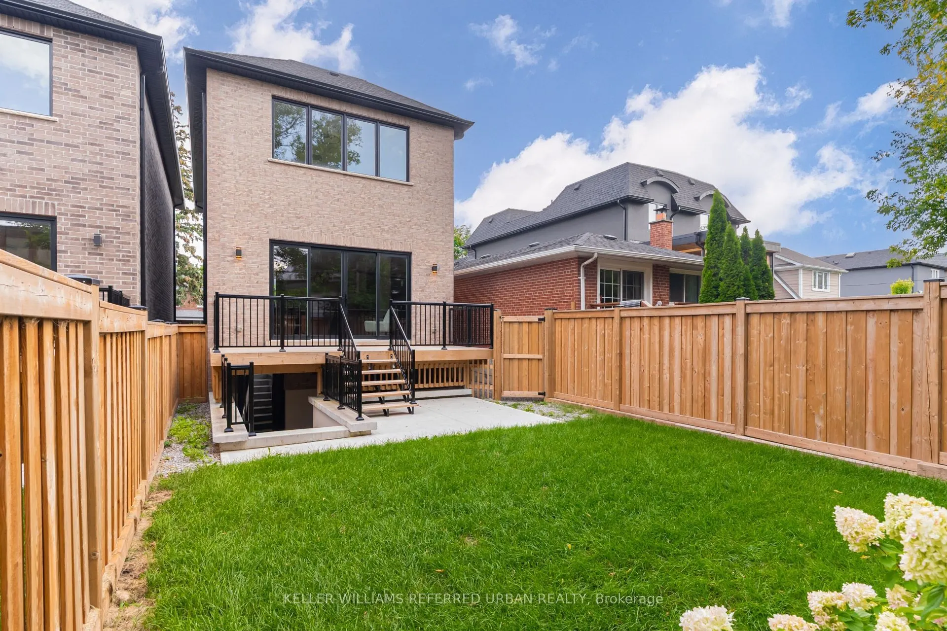 62 Ash Crescent