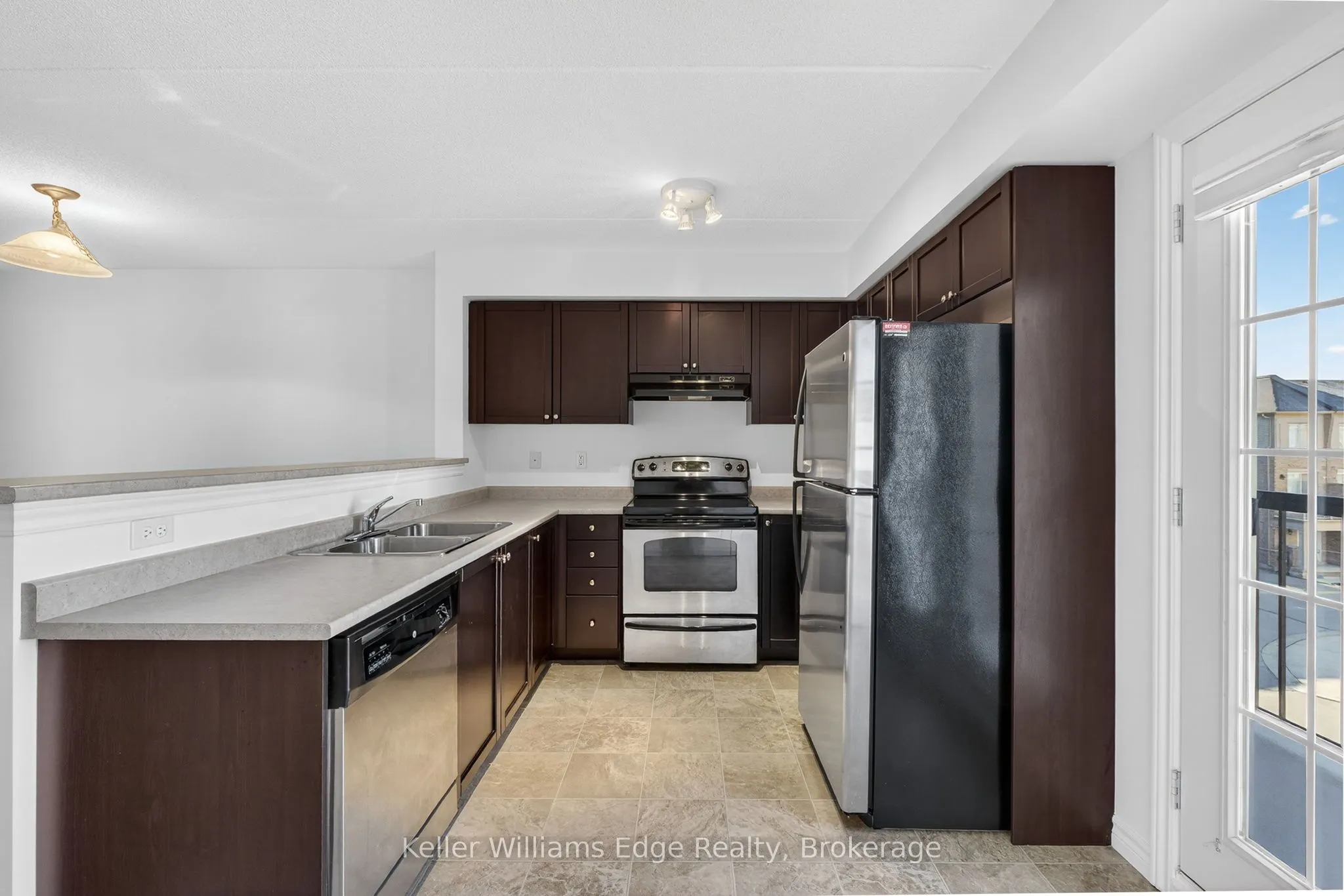1350 Main Street E #301