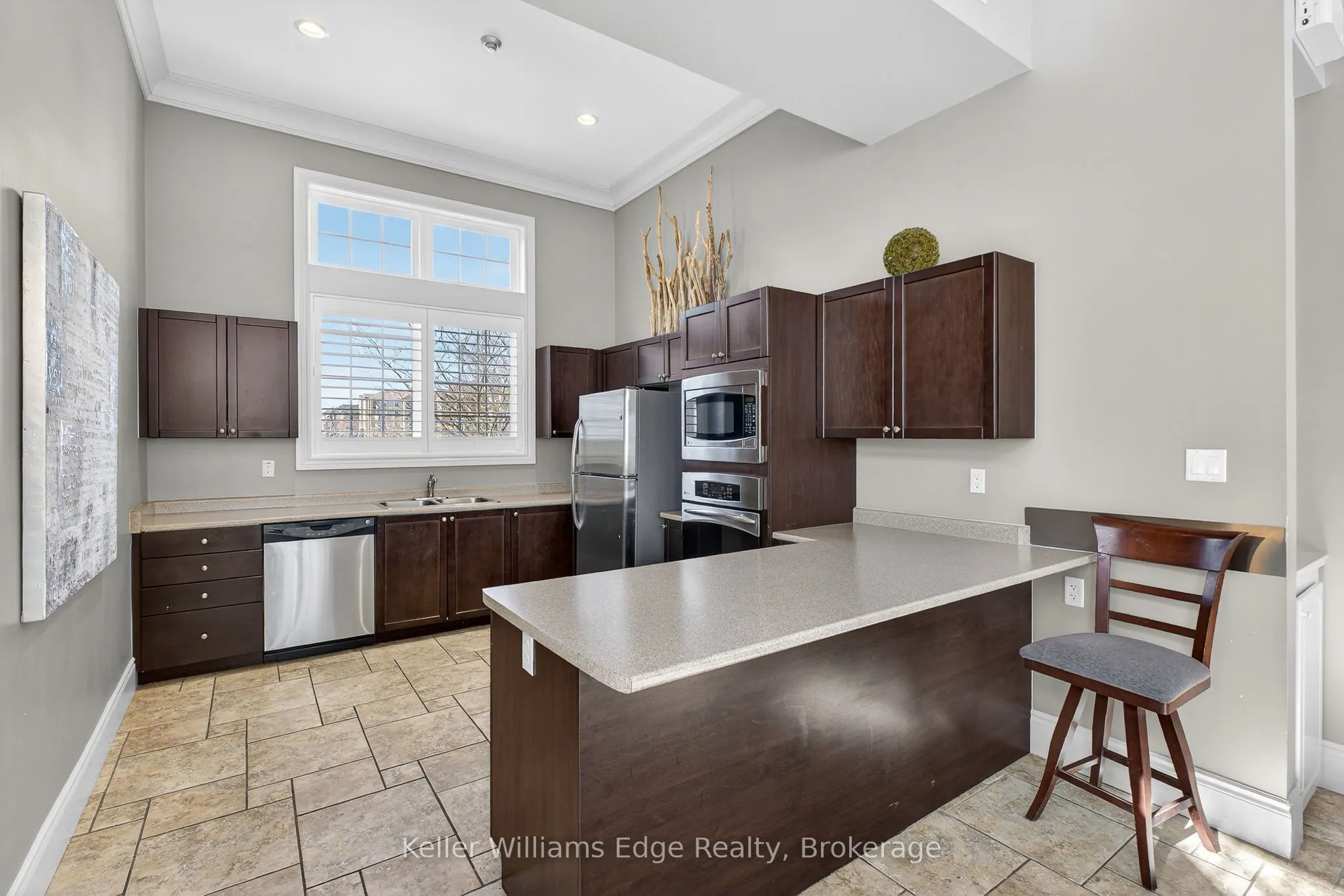 1350 Main Street E #301
