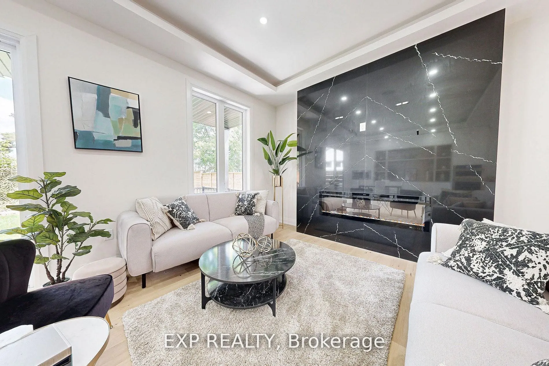 768 Montbeck Crescent