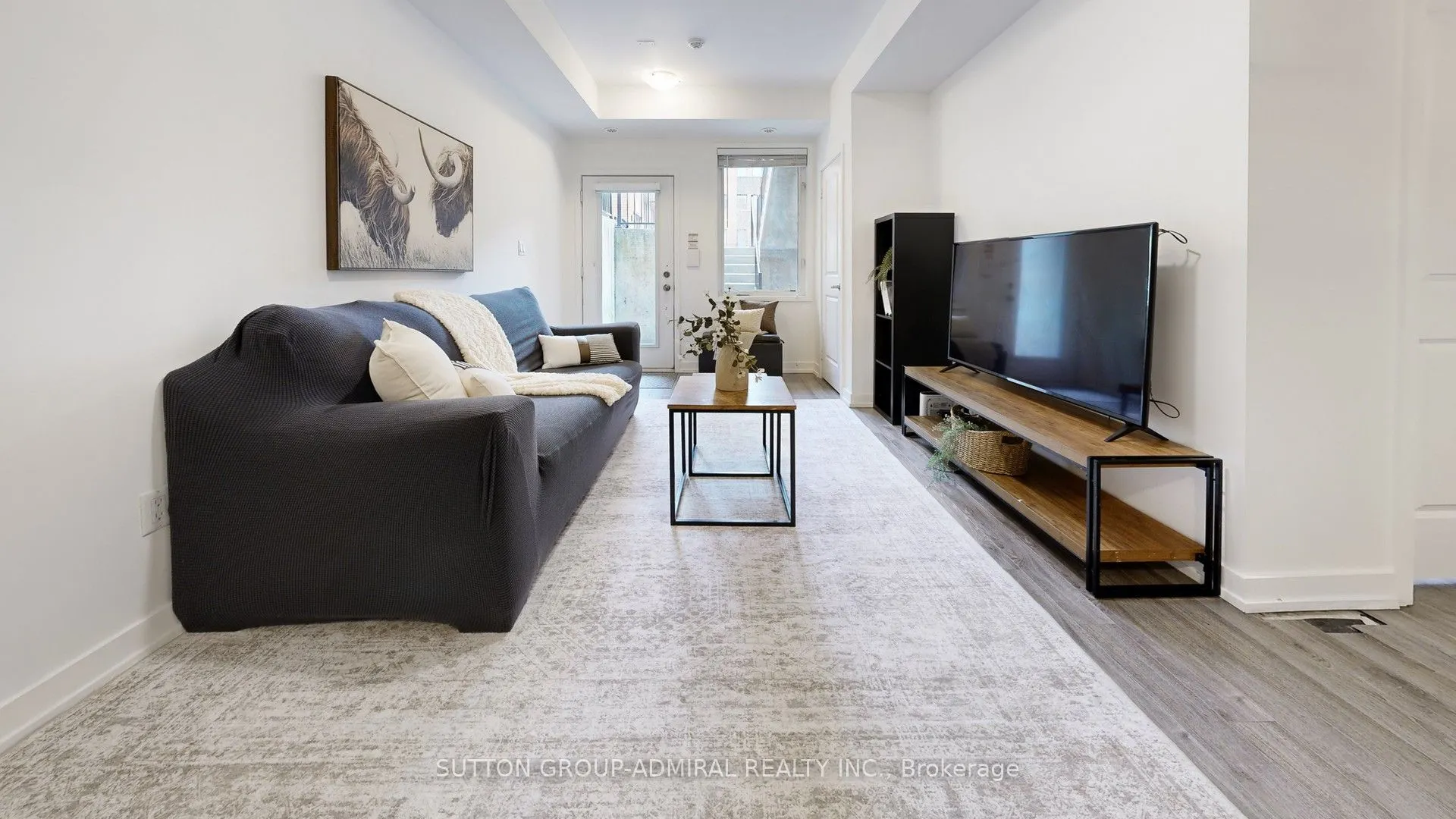 867 Wilson Avenue #1B