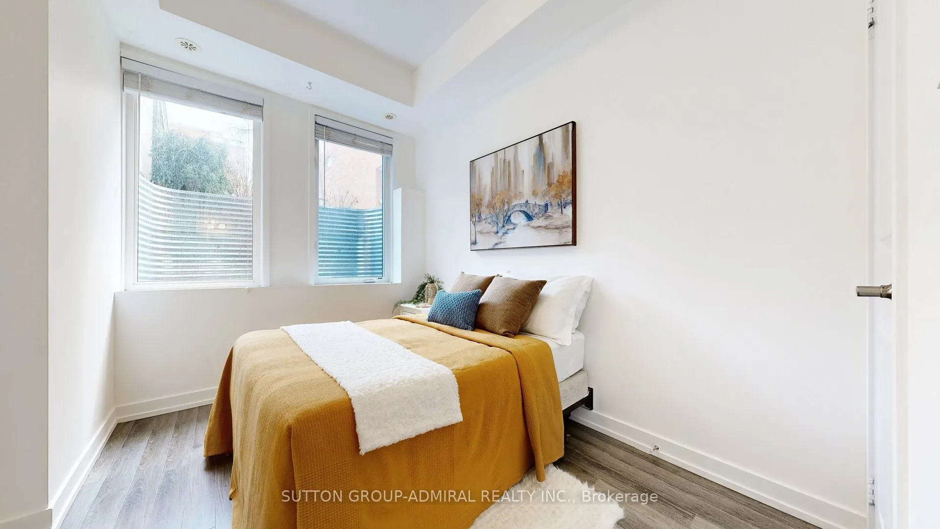 867 Wilson Avenue #1B