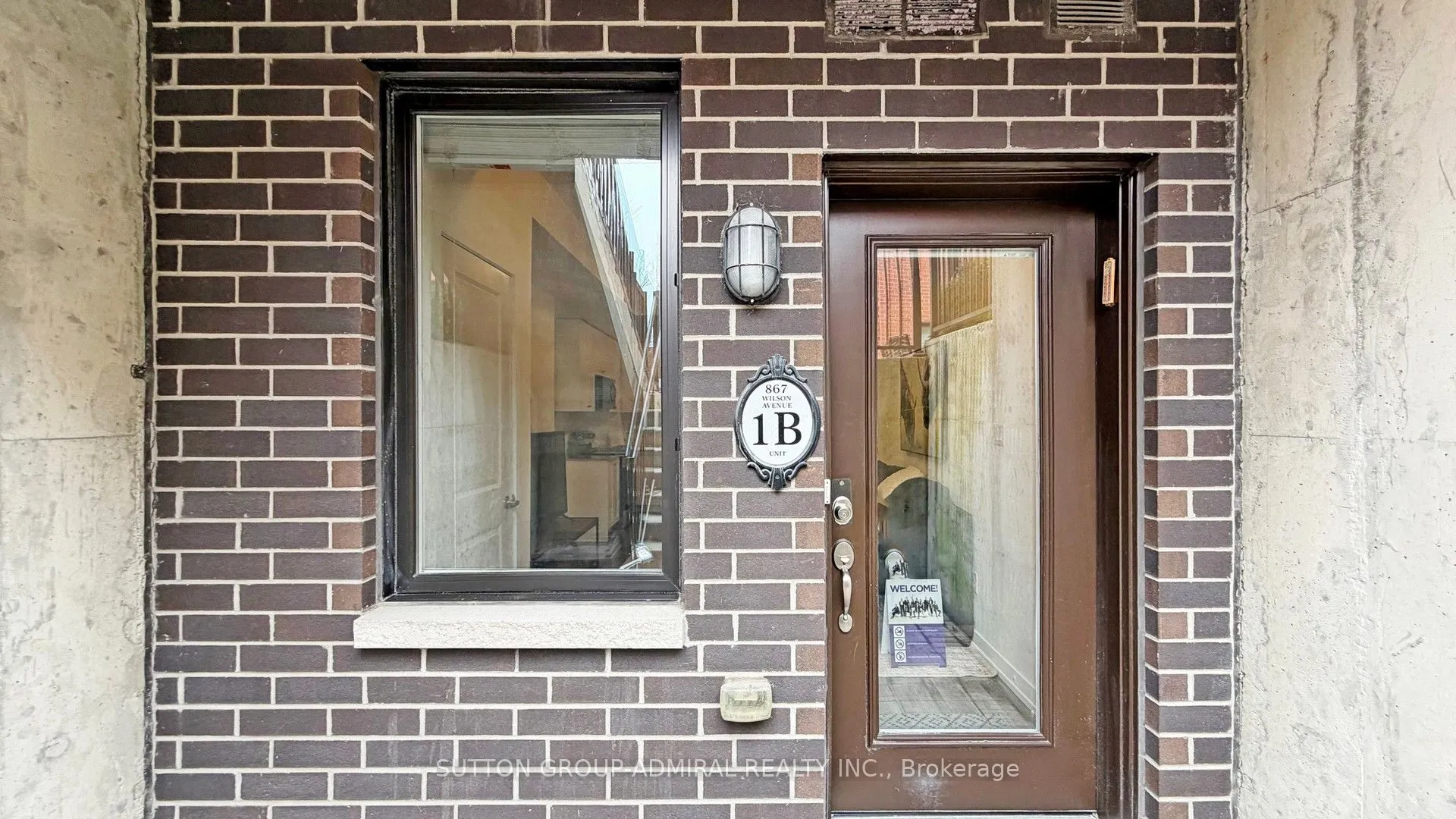 867 Wilson Avenue #1B
